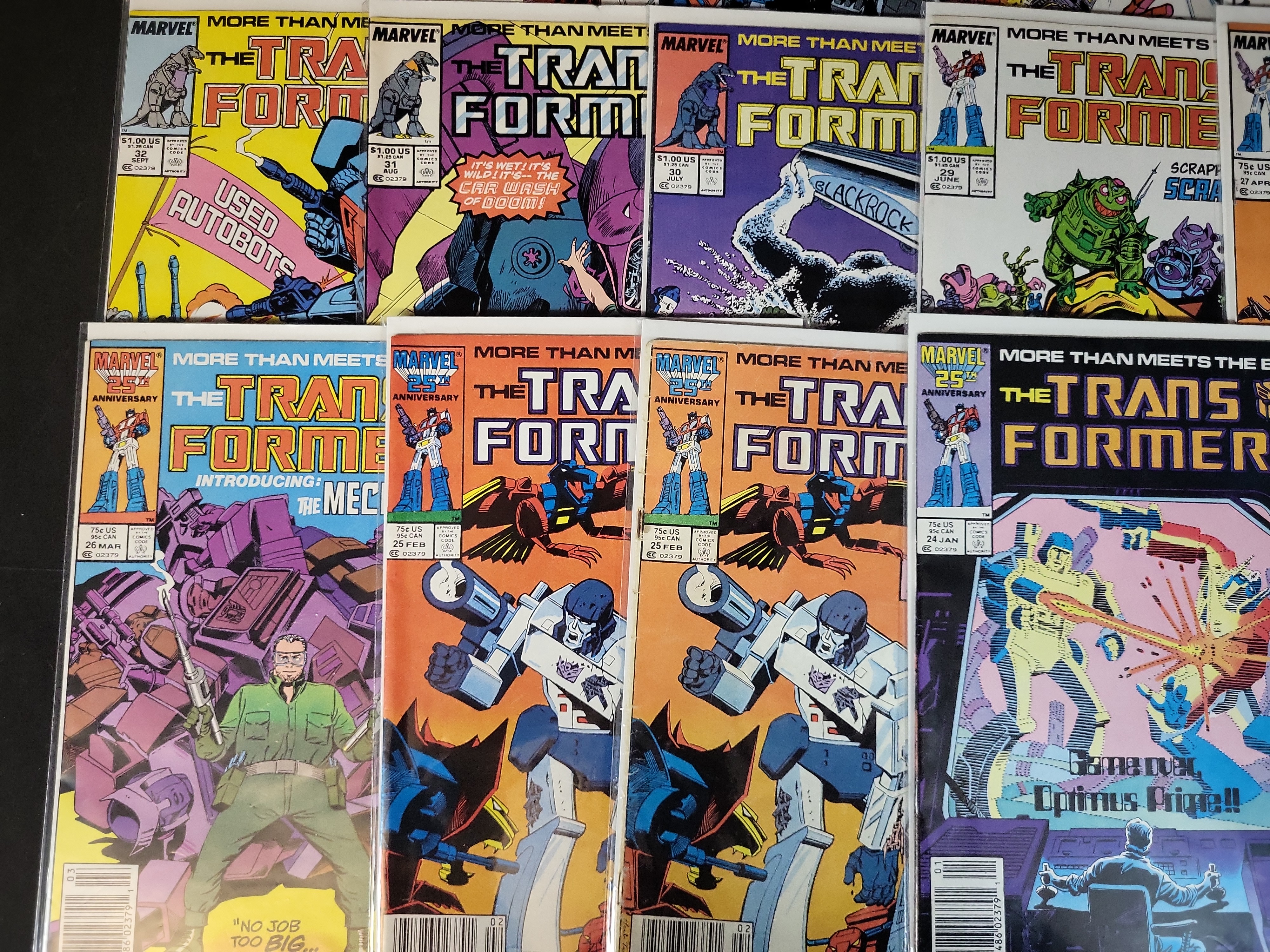 I03787 | A Group of Marvel Comics The Transformers Comic Books