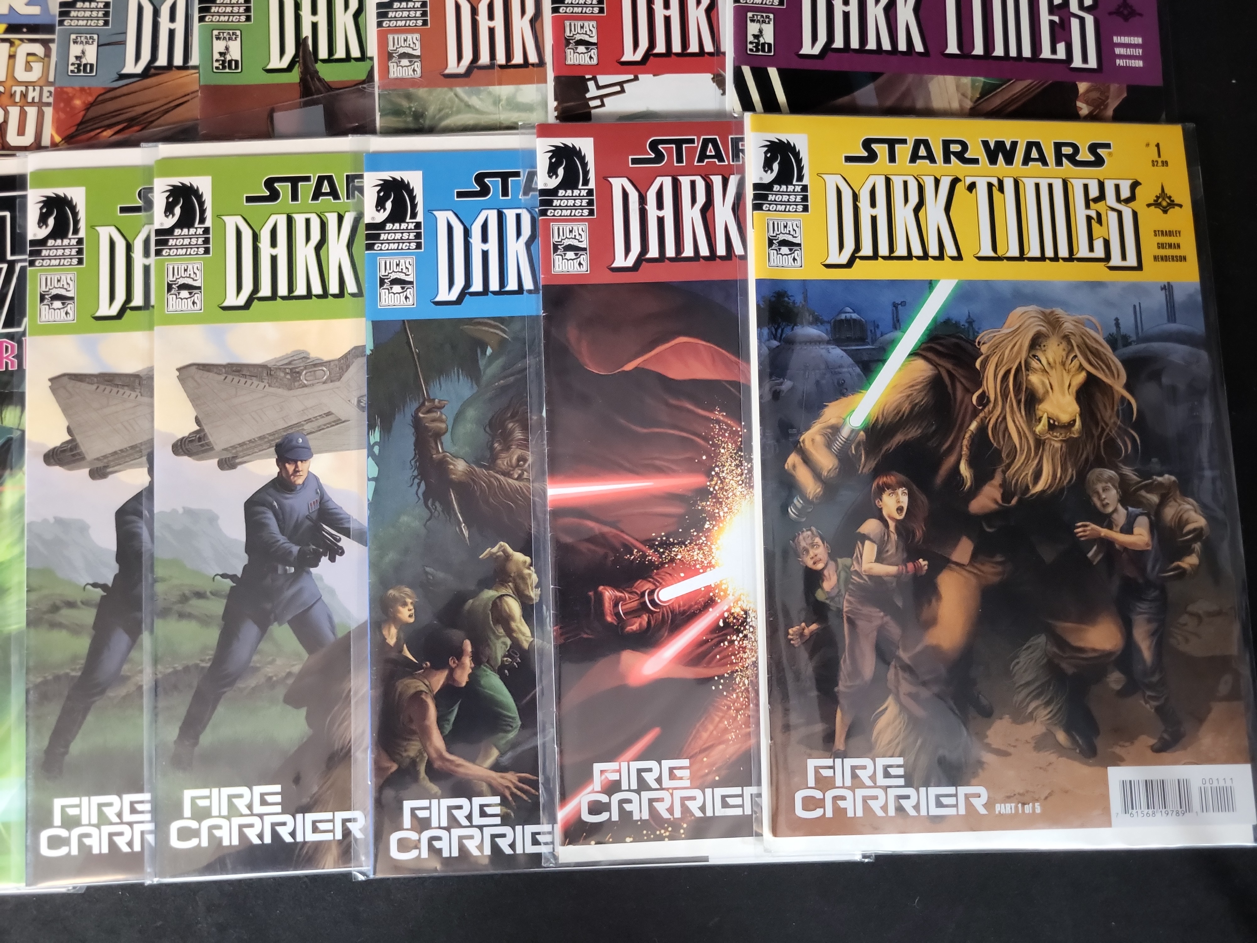 I03791 | A Collection of Dark Horse Star Wars Comic Books