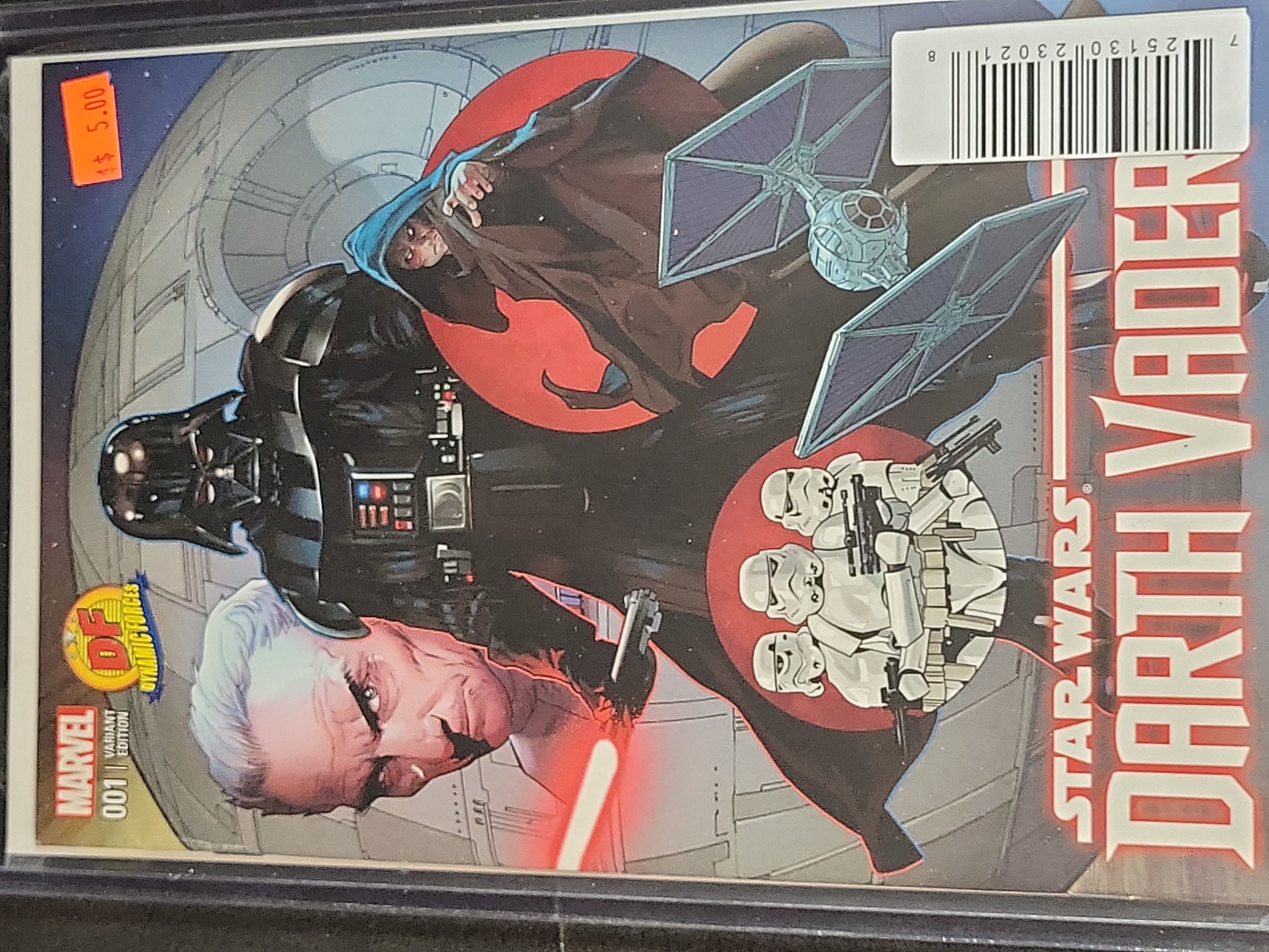 I03794 | A Collection of Modern Age Marvel Star Wars Comics featuring Variant Editions and Certificate of Authenticity