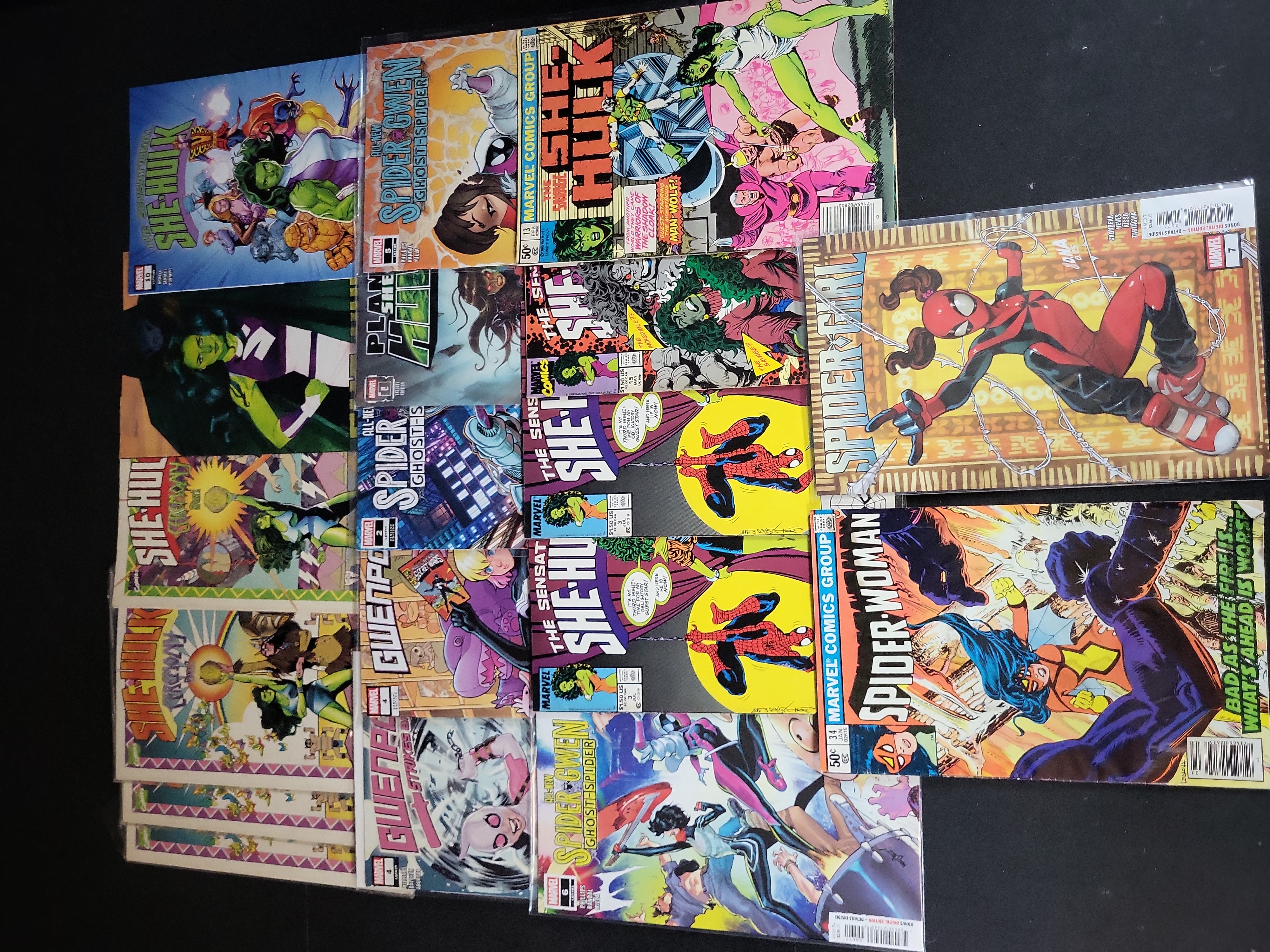 I03733 | A Collection of Marvel Female Superhero Comic Books