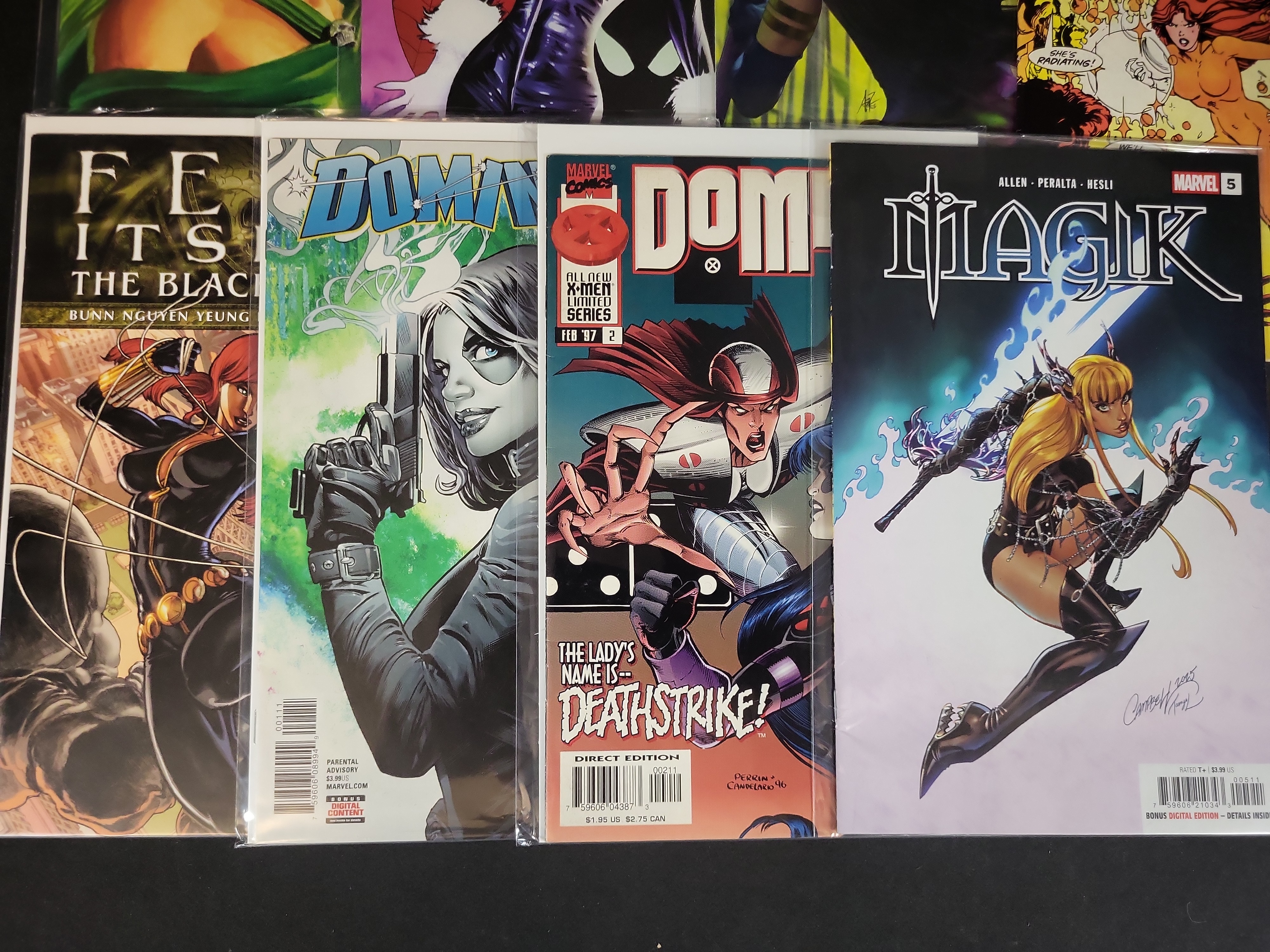 I03738 | An Assortment of Marvel Comics Featuring Female Protagonists and Variant Covers