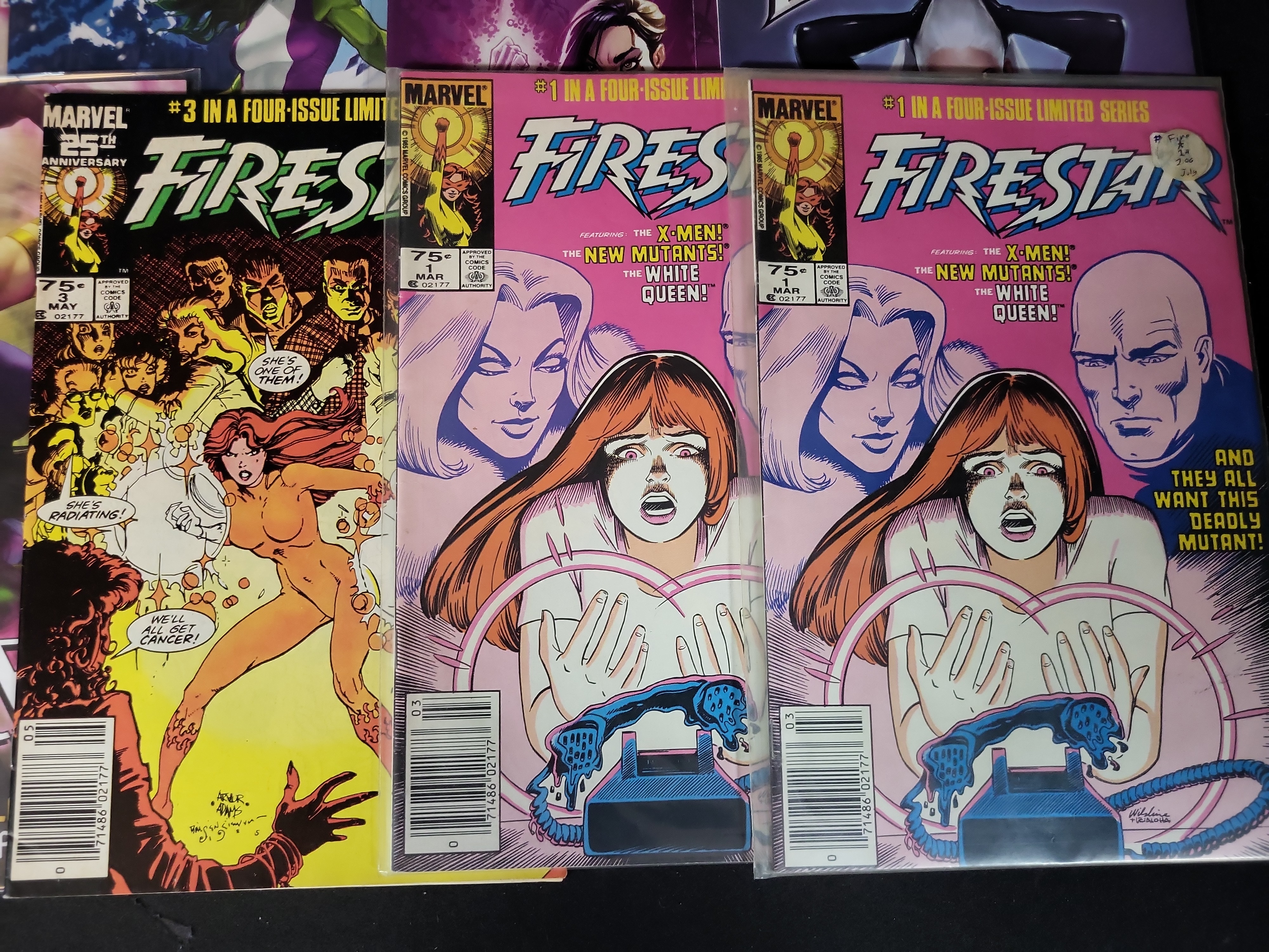 I03738 | An Assortment of Marvel Comics Featuring Female Protagonists and Variant Covers