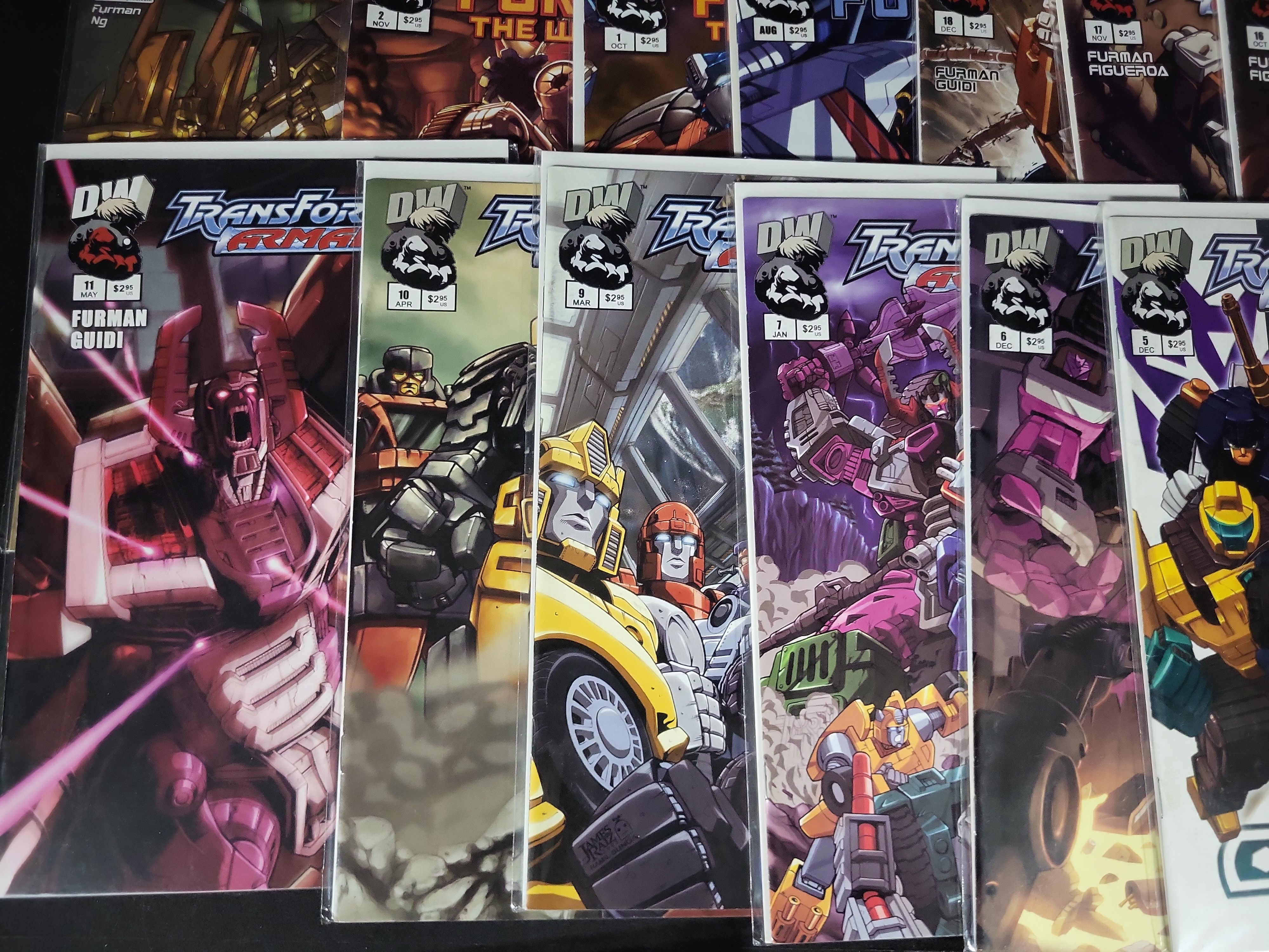 I03782 | An Assortment of Dreamwave Productions Transformers Comic Books