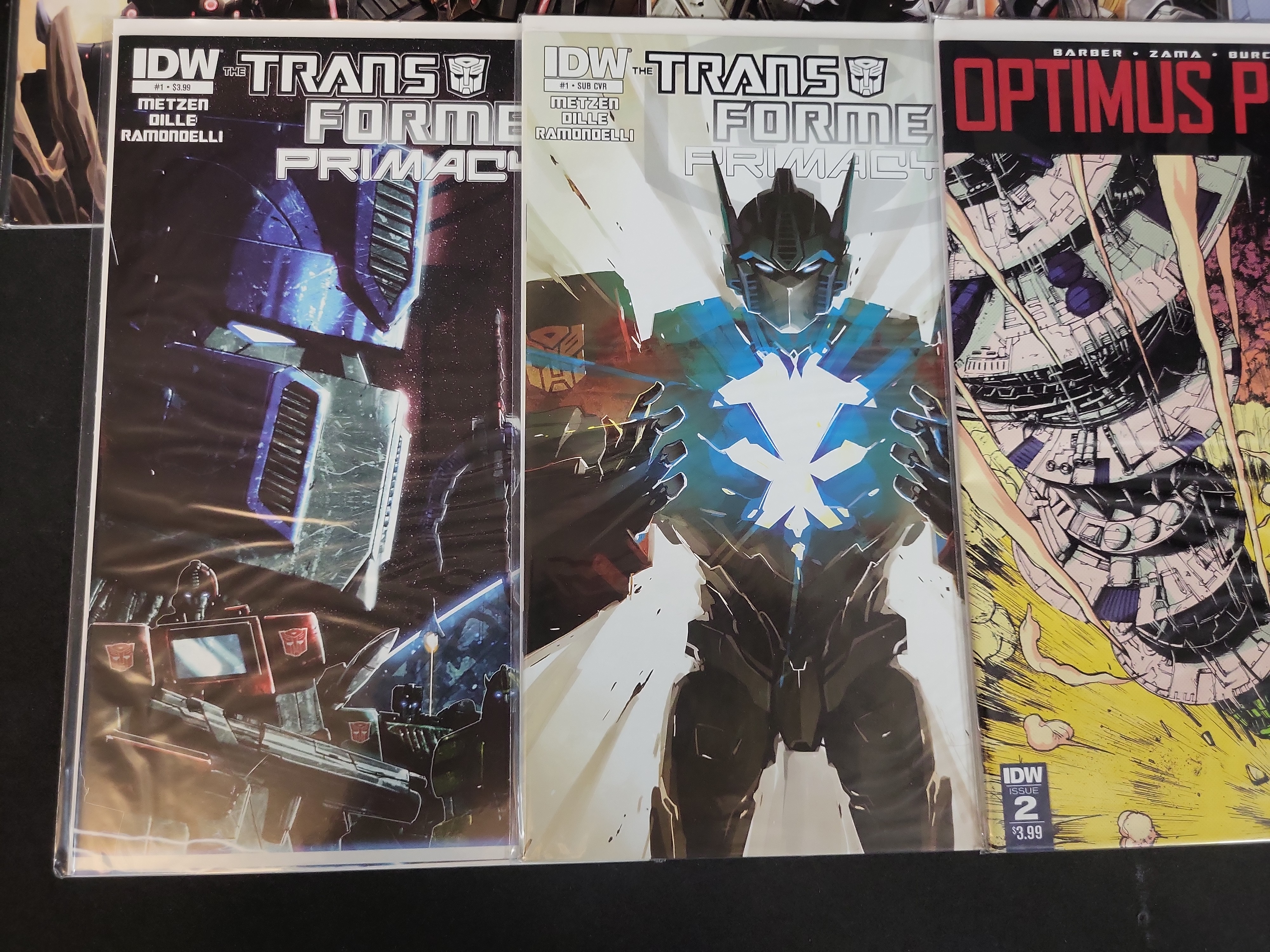 I03786 | A Collection of IDW Publishing Transformers Modern Age Comic Books