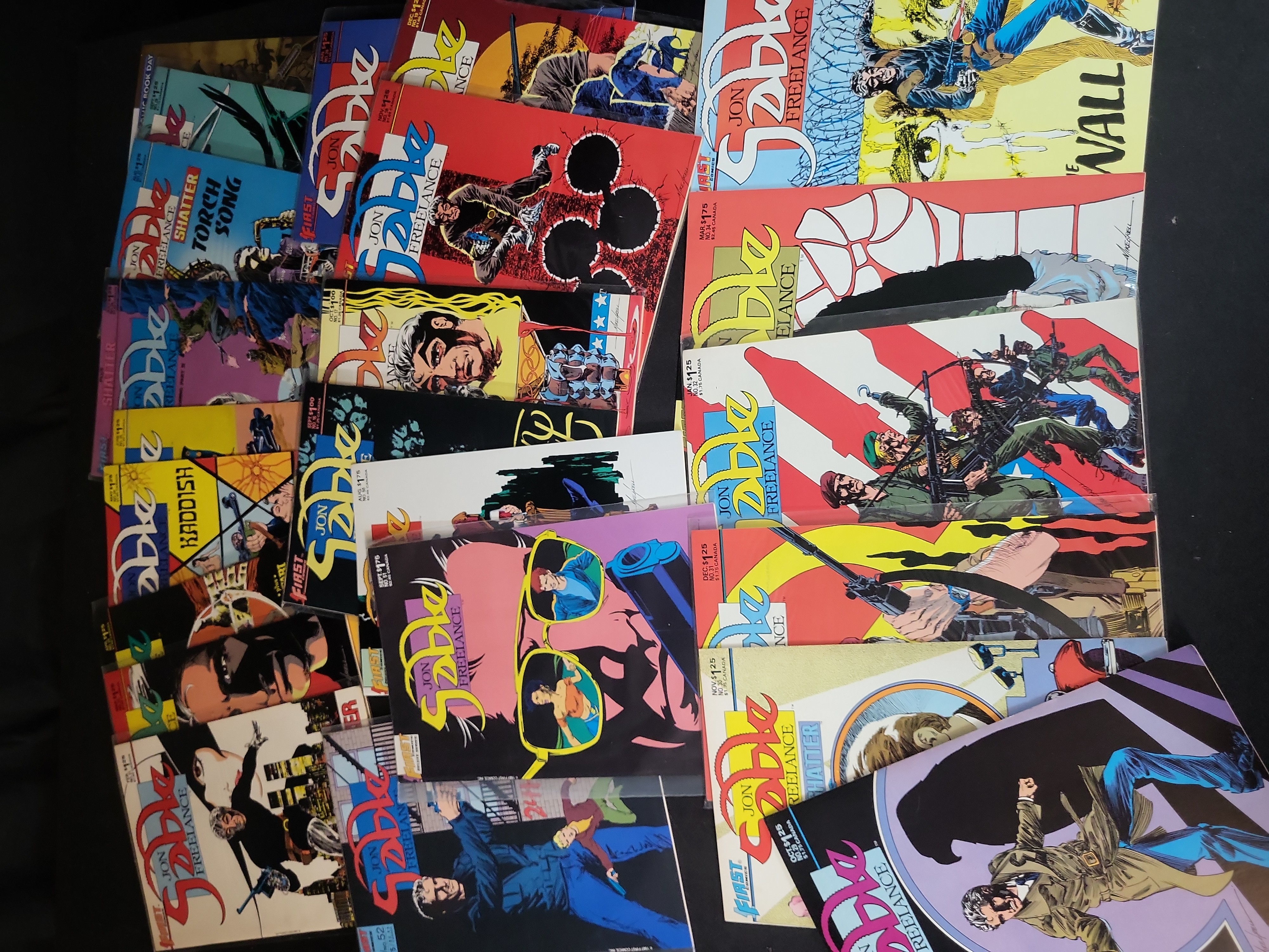 I03610 | A Collection of Approximately 35 Comic Books Featuring Sleeper, Jon Sable Freelance, and Sabre