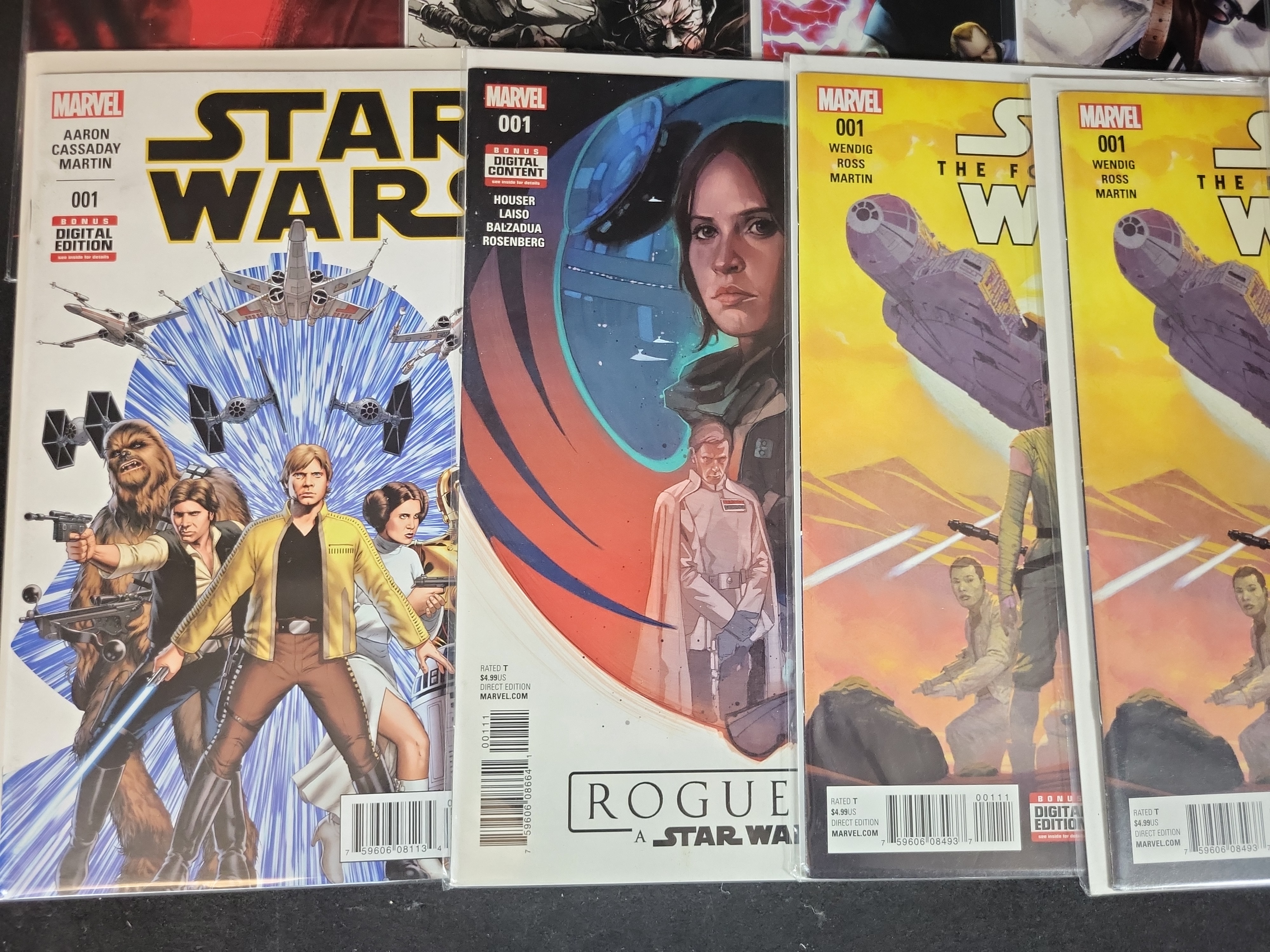 I03792 | A Collection of Modern Marvel Star Wars Comic Books