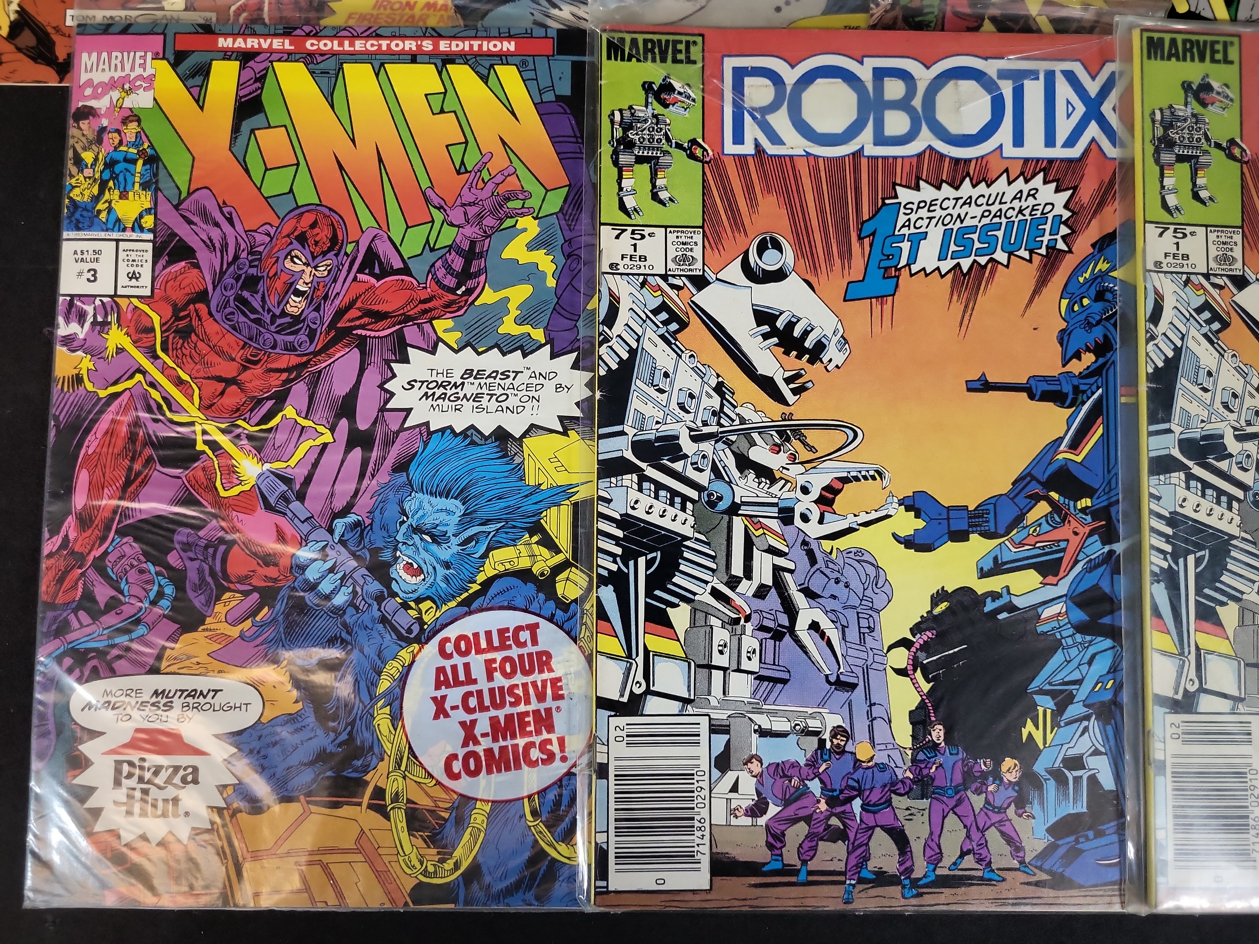 I03740 | A Group of Marvel Comic Books including Pizza Hut Promotional Issues and Robotix Issue 1