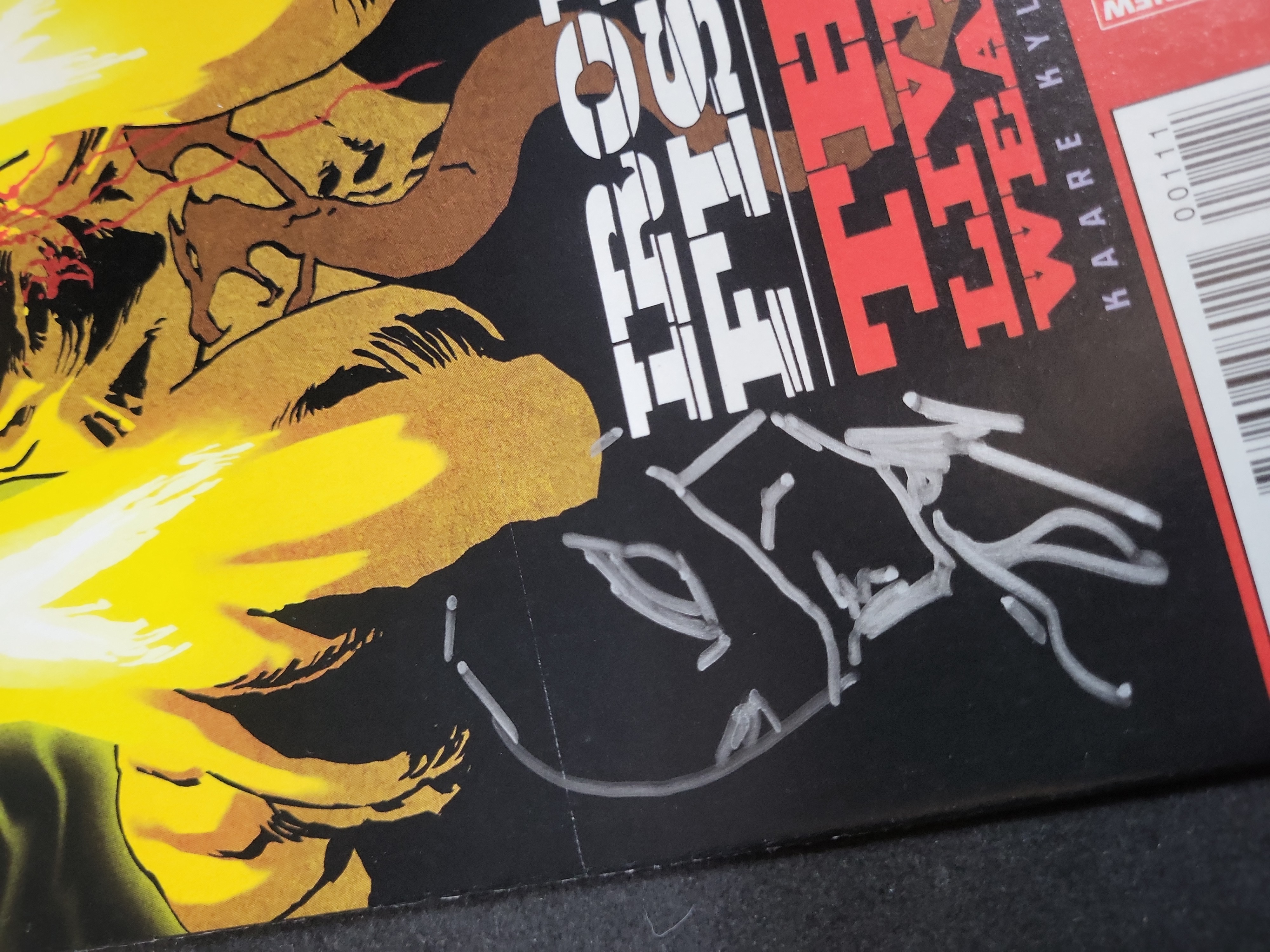 I03761 | Iron Fist: The Living Weapon #1 (2014) Signed Marvel Comic Book with Artist Sketch