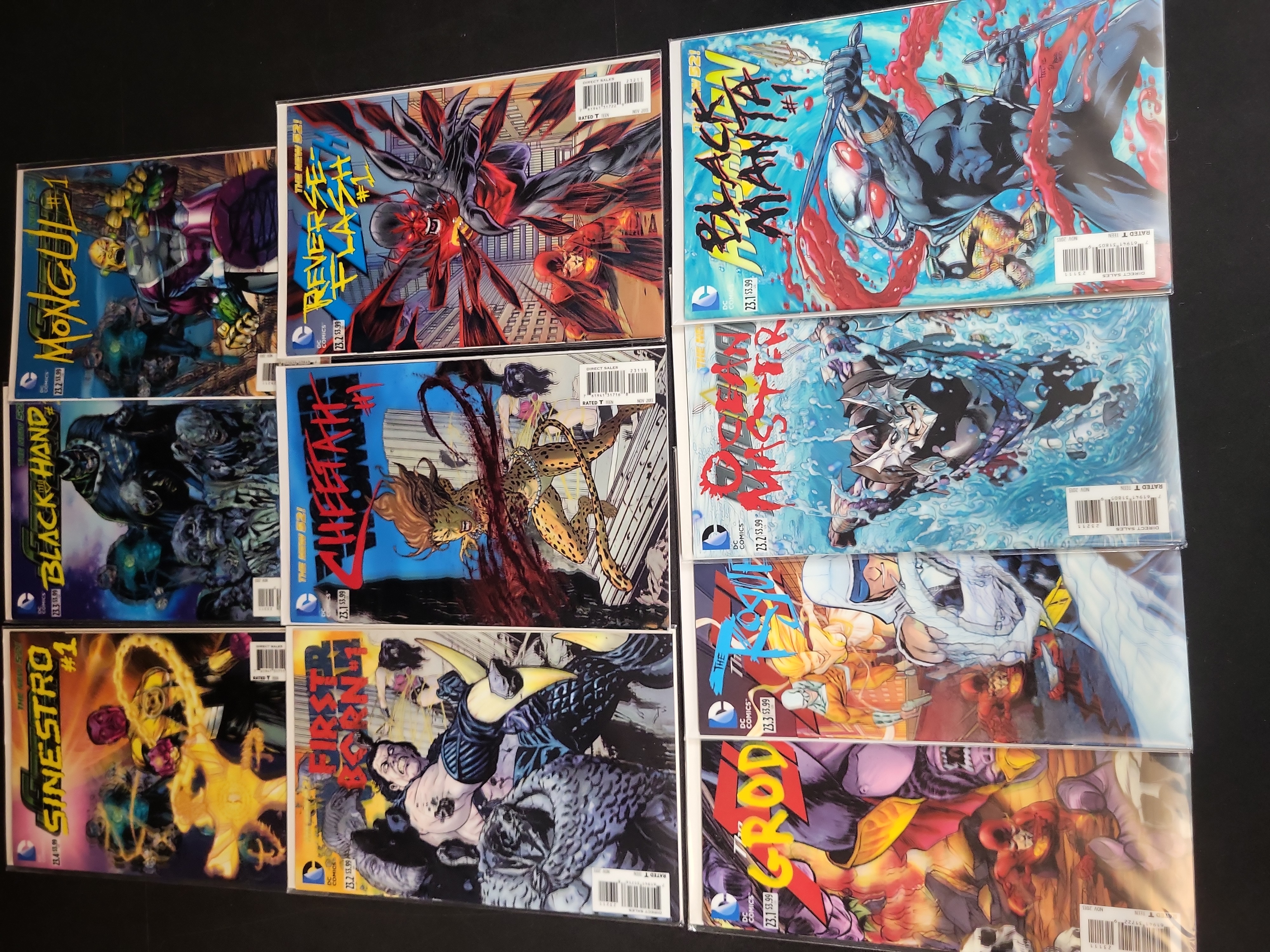 I03798 | A Collection of DC Comics The New 52! Villains Month 3D Cover Variant Comic Books