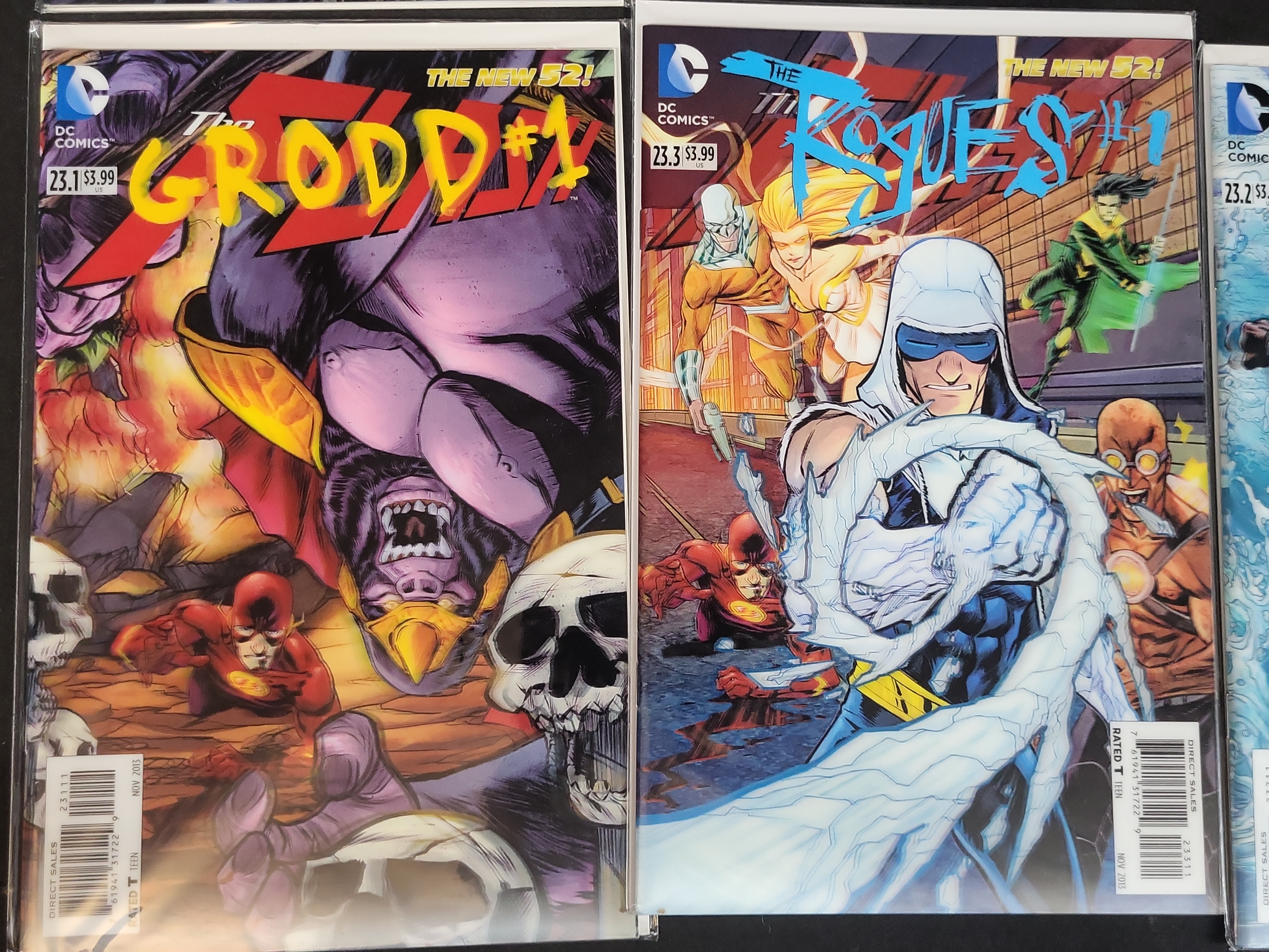 I03798 | A Collection of DC Comics The New 52! Villains Month 3D Cover Variant Comic Books