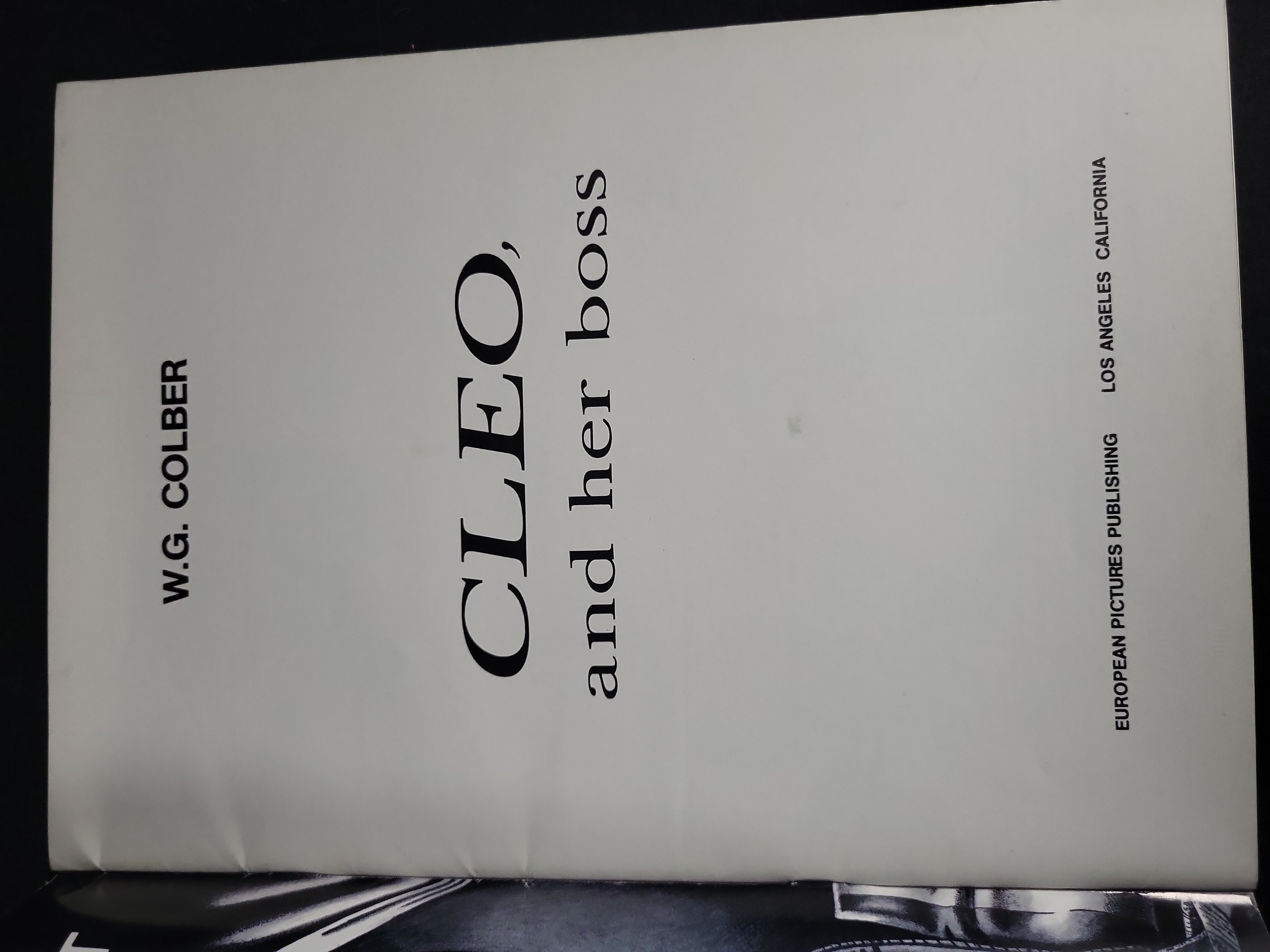 I03300 | Cléo and her Boss Adult Comic Book by W.G. Colber