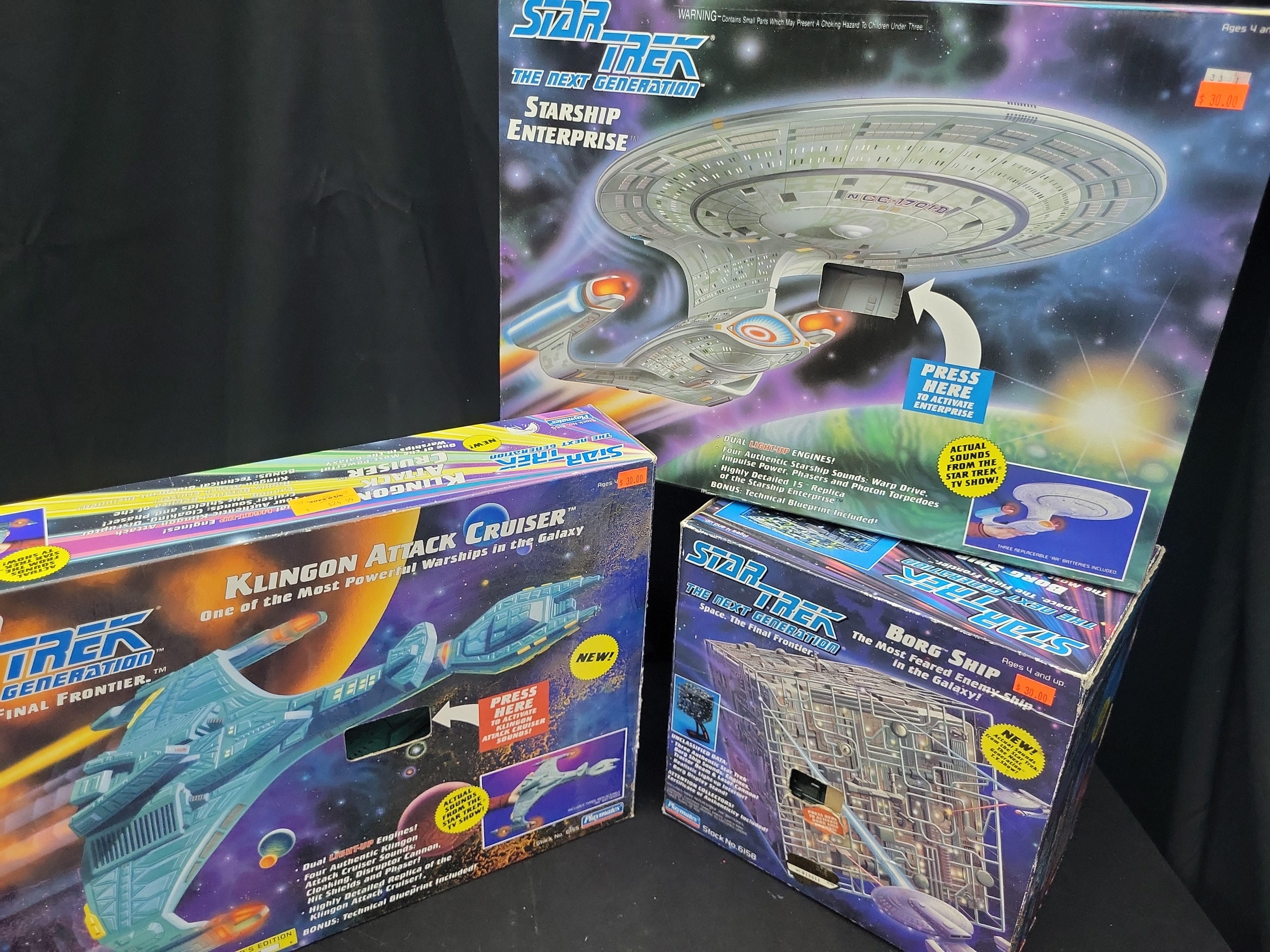 I03522 | Three Playmates Star Trek The Next Generation Electronic Starship Replicas