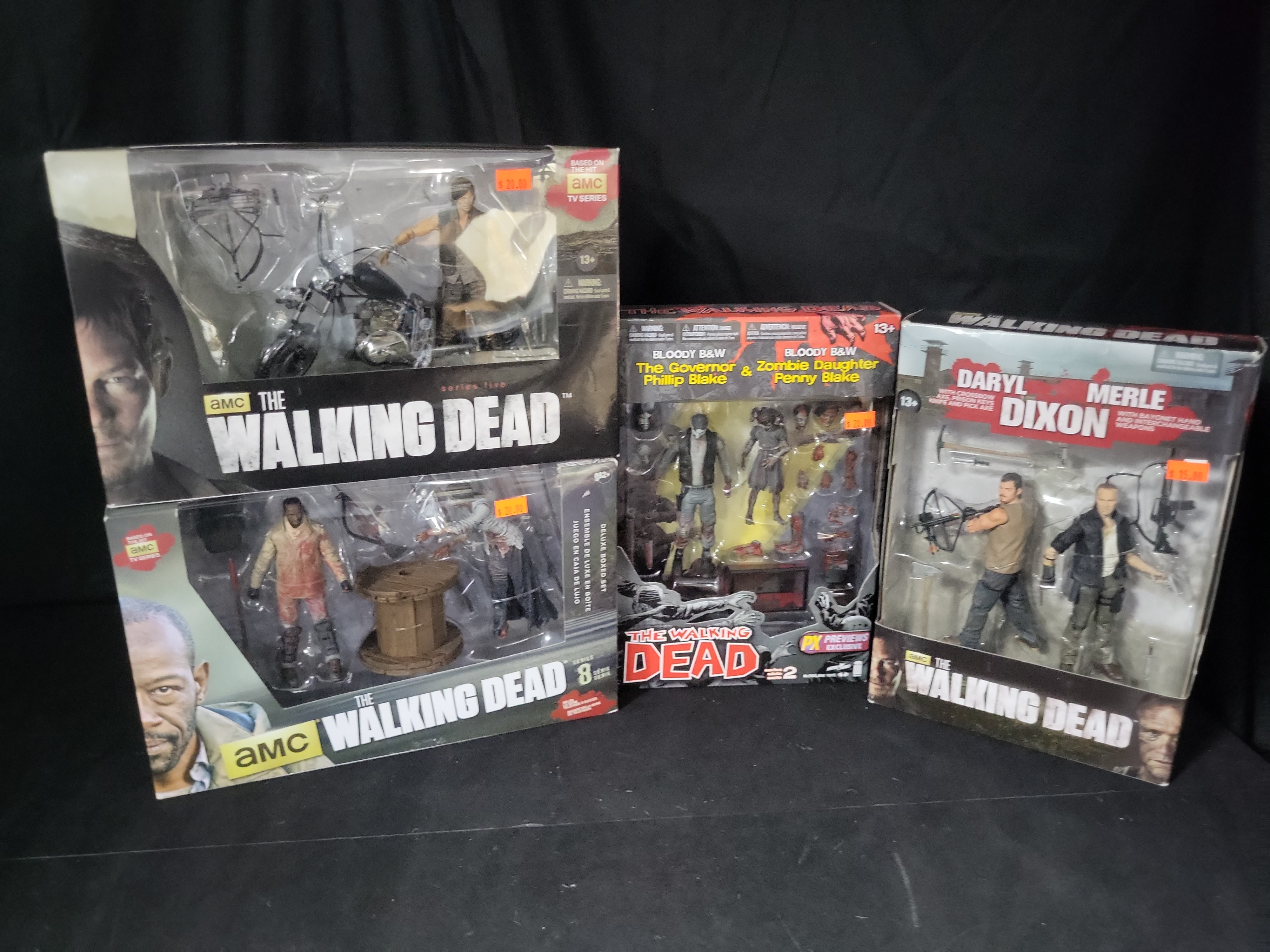I03534 | A Collection of McFarlane Toys The Walking Dead Action Figure Boxed Sets