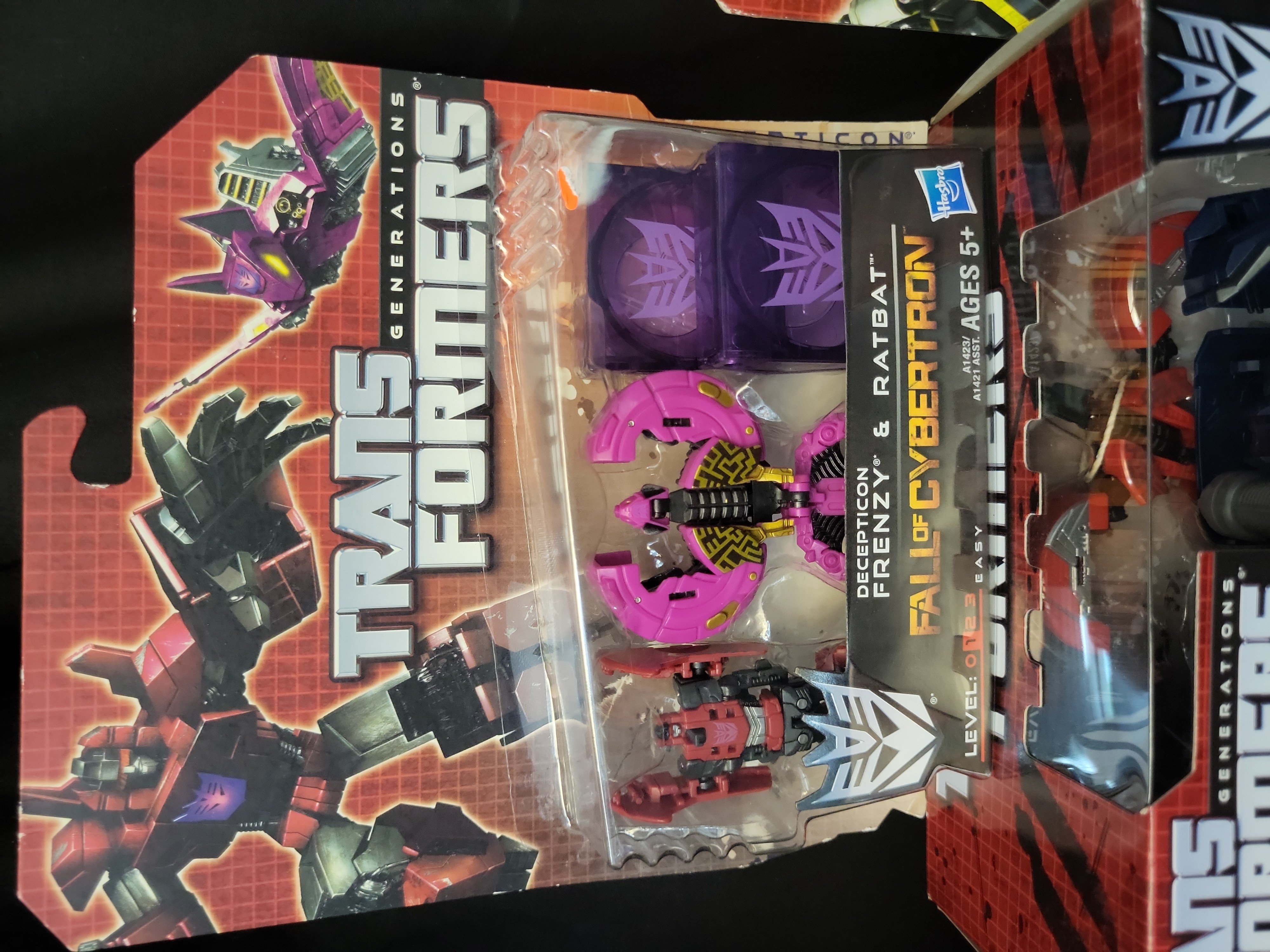 I03509 | Four Hasbro Transformers Generations Fall of Cybertron Series Action Figures