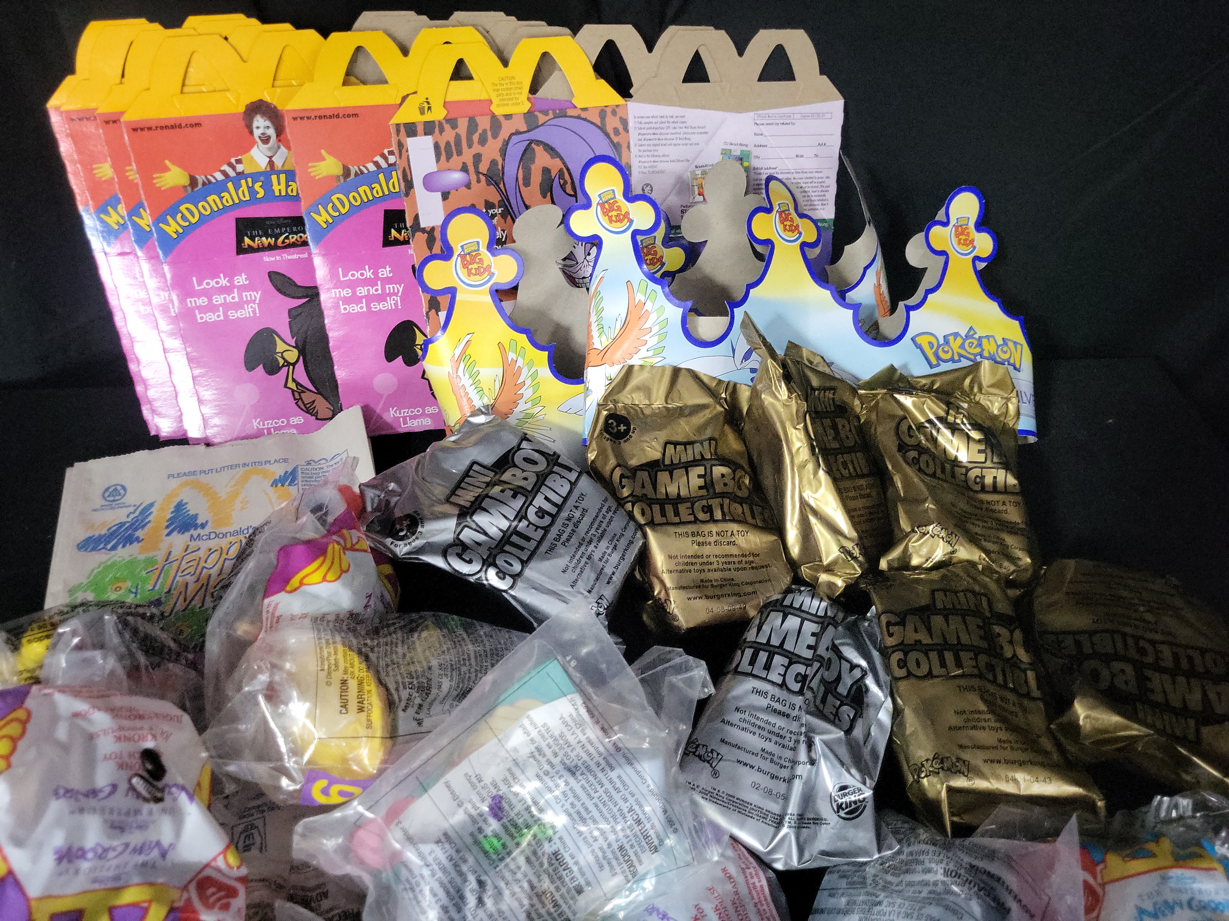 I03177 | A Collection of Vintage Fast Food Promotional Toys and Ephemera, McDonald's and Burger King, circa 2000