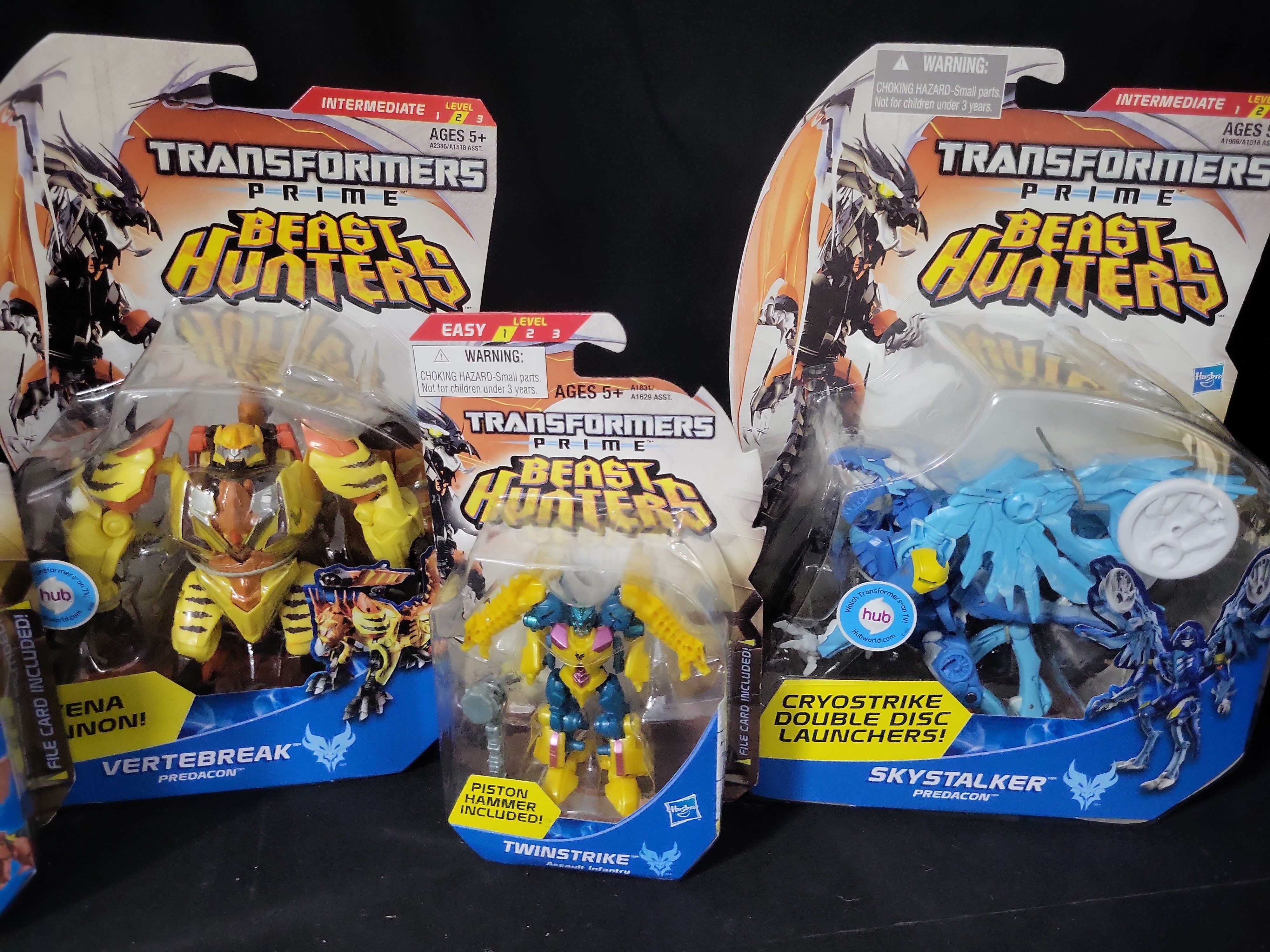 I03533 | Five Hasbro Transformers Prime Beast Hunters Predacon Action Figures