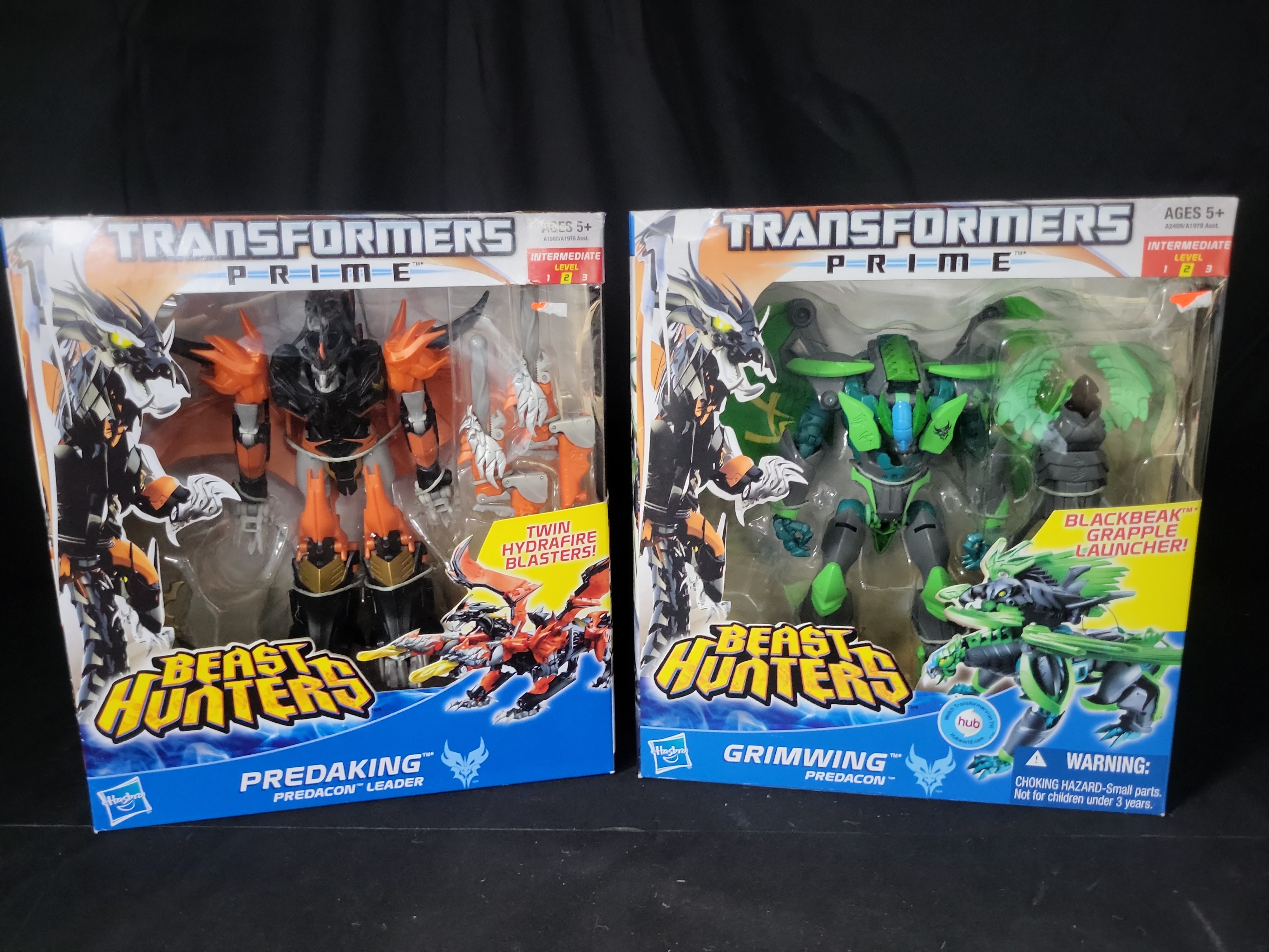 I03542 | A Pair of Hasbro Transformers Prime Beast Hunters Voyager Class Action Figures