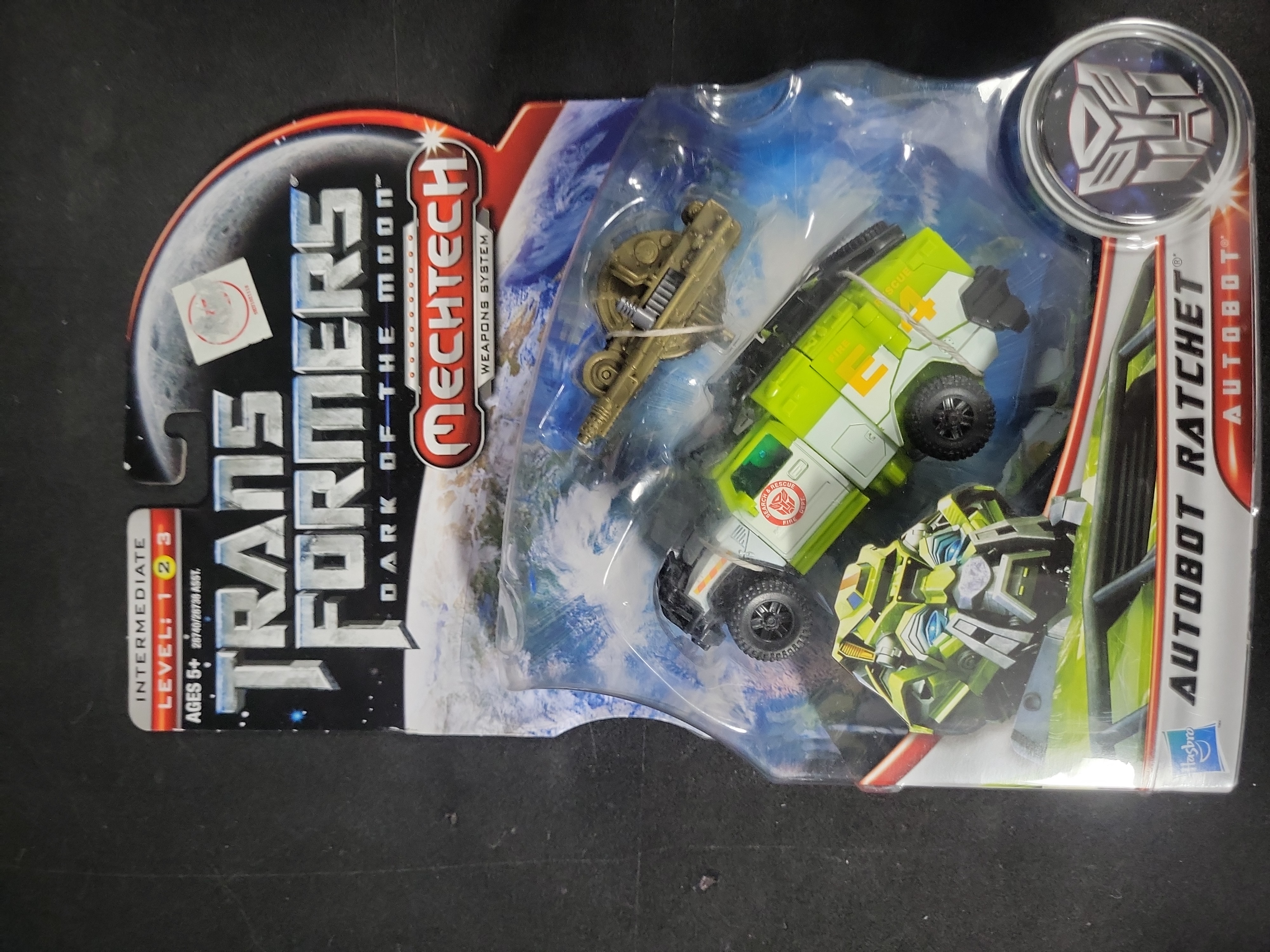 I03537 | Three Hasbro Transformers Dark of the Moon MechTech Deluxe Class Action Figures
