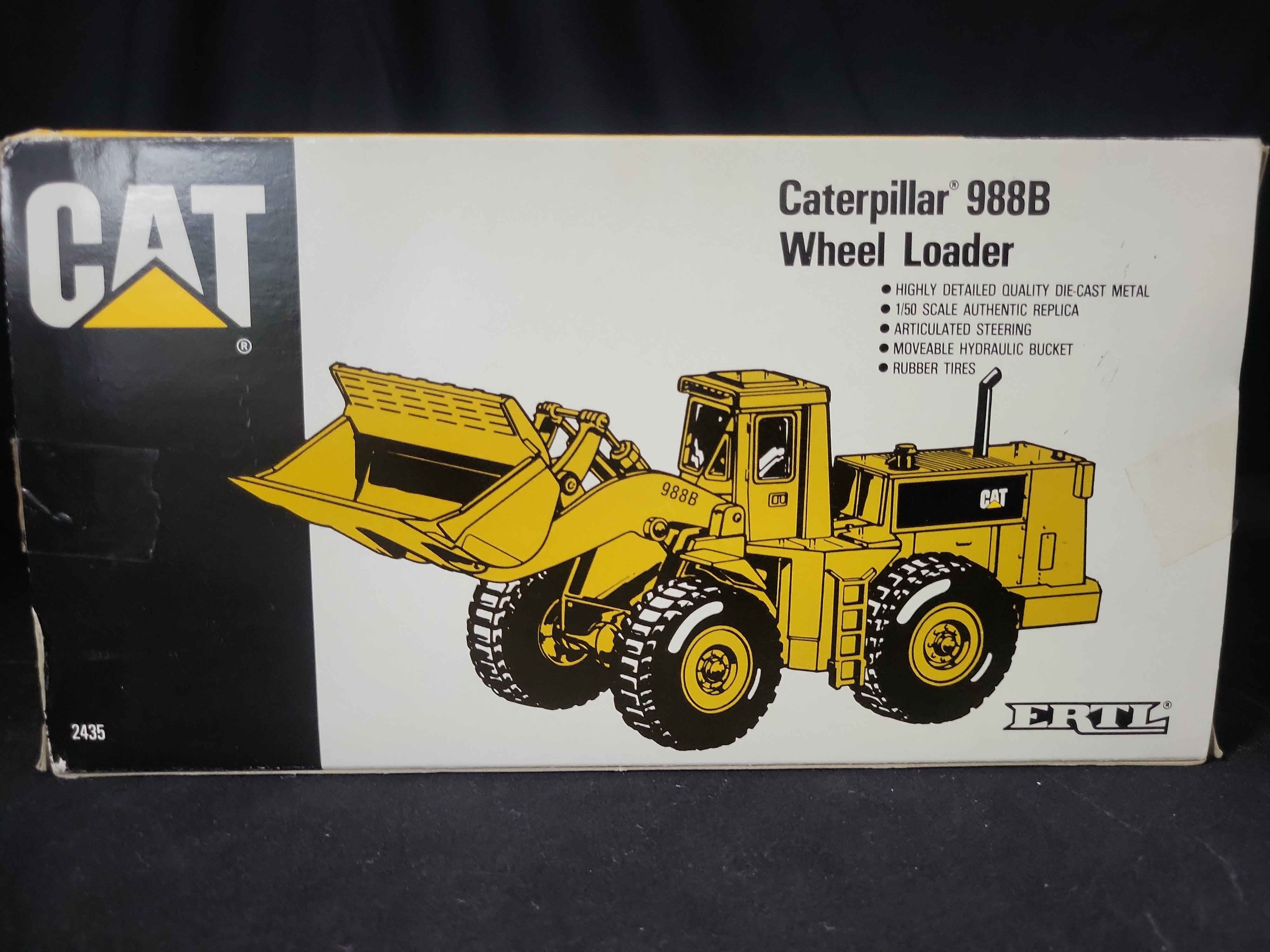 I03606 | A Pair of ERTL 1/50 Scale Caterpillar Die-Cast Construction Vehicles in Original Boxes