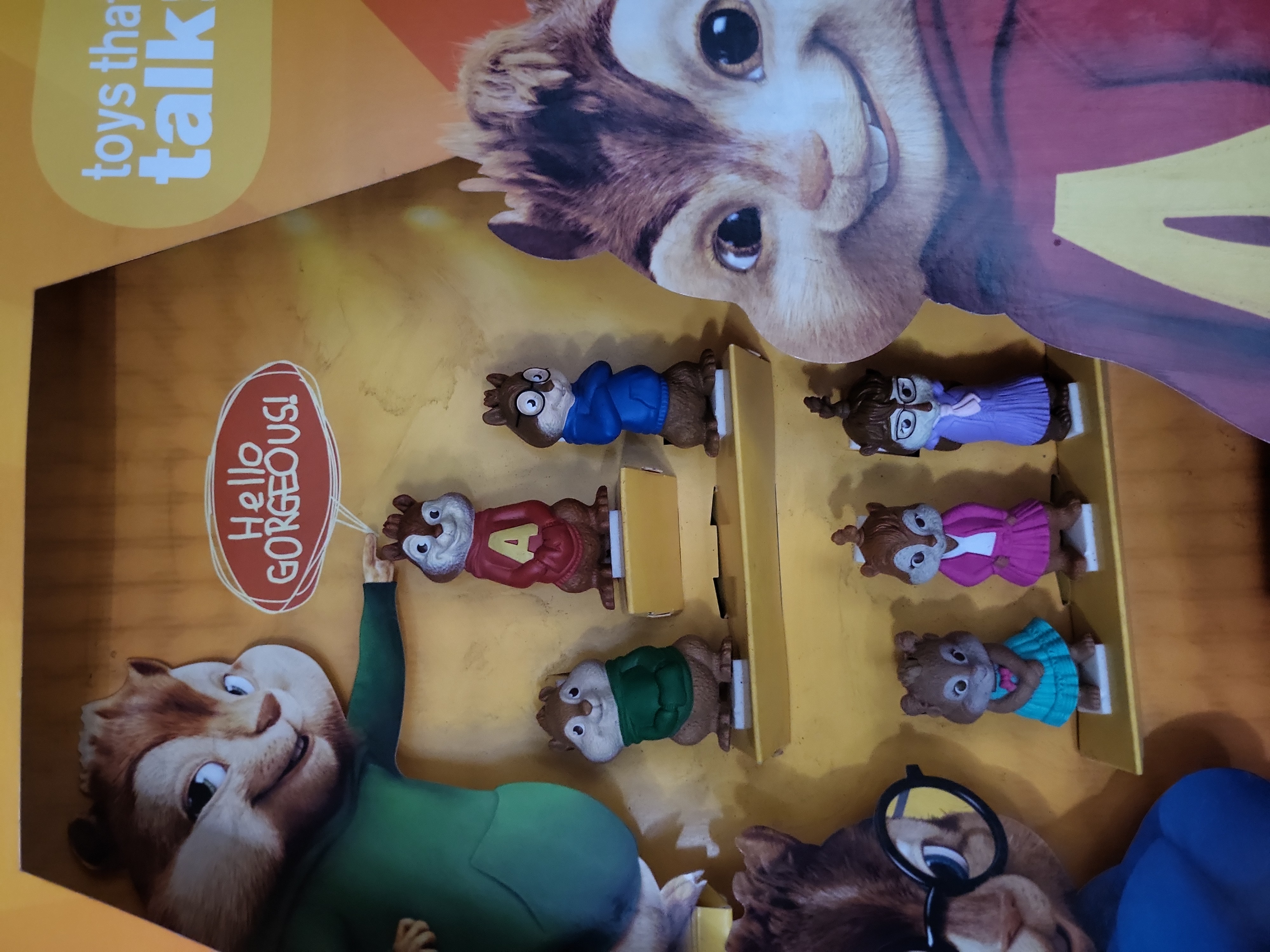 I03184 | McDonald's Alvin and the Chipmunks The Squeakquel Happy Meal Toy Store Display