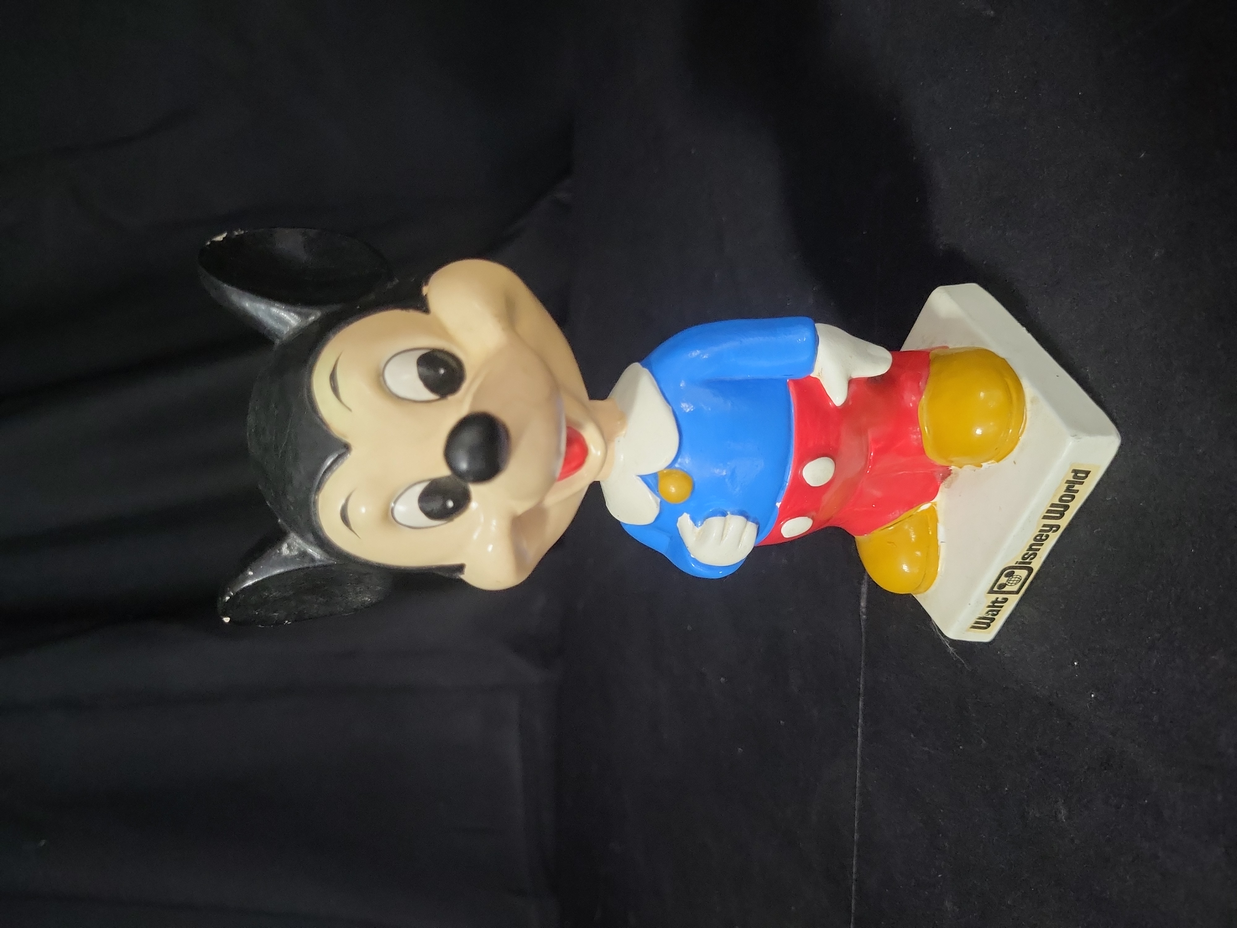 I03190 | Vintage Walt Disney World Mickey Mouse Bobblehead Figure