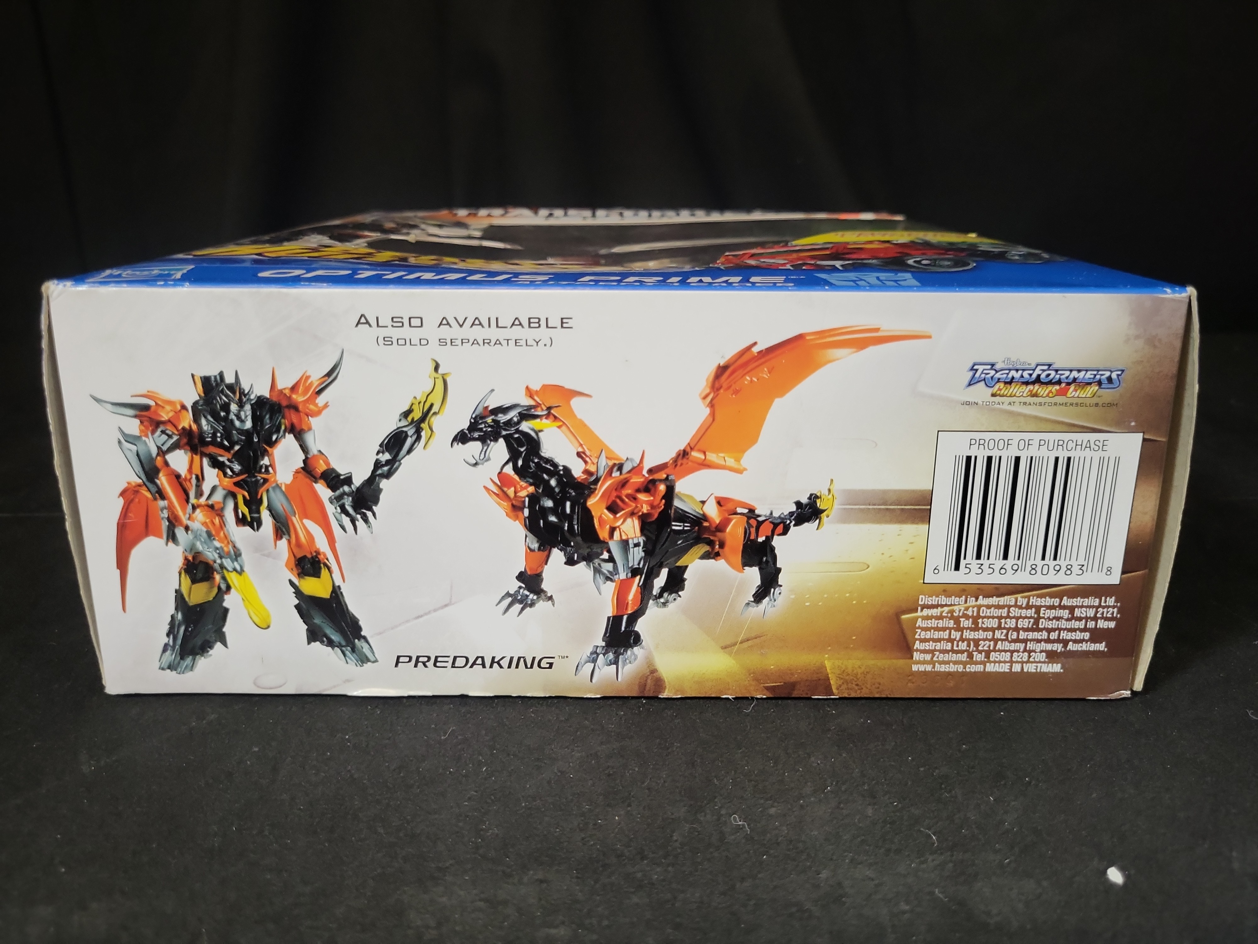 I03504 | Hasbro Transformers Prime Beast Hunters Voyager Class Optimus Prime Action Figure