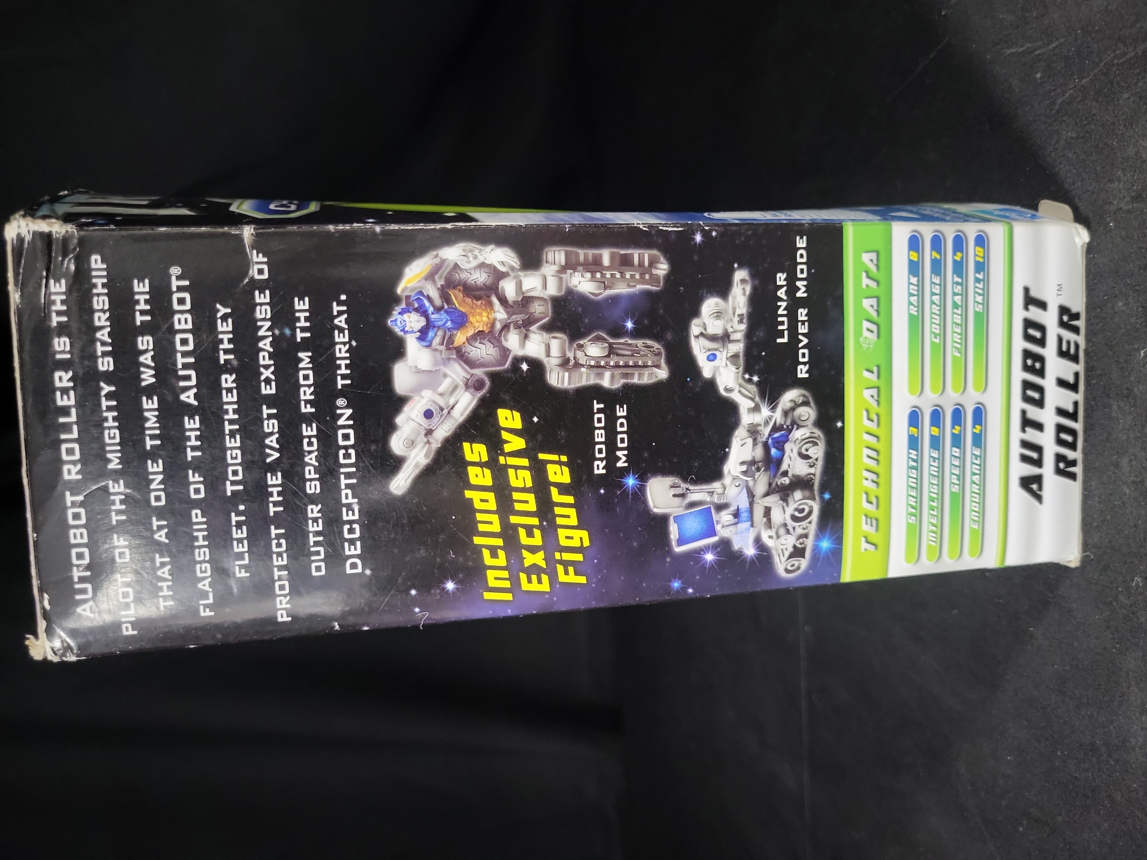 I03526 | Hasbro Transformers Dark of the Moon Cyberverse Autobot Ark Play Set with Exclusive Roller Figure