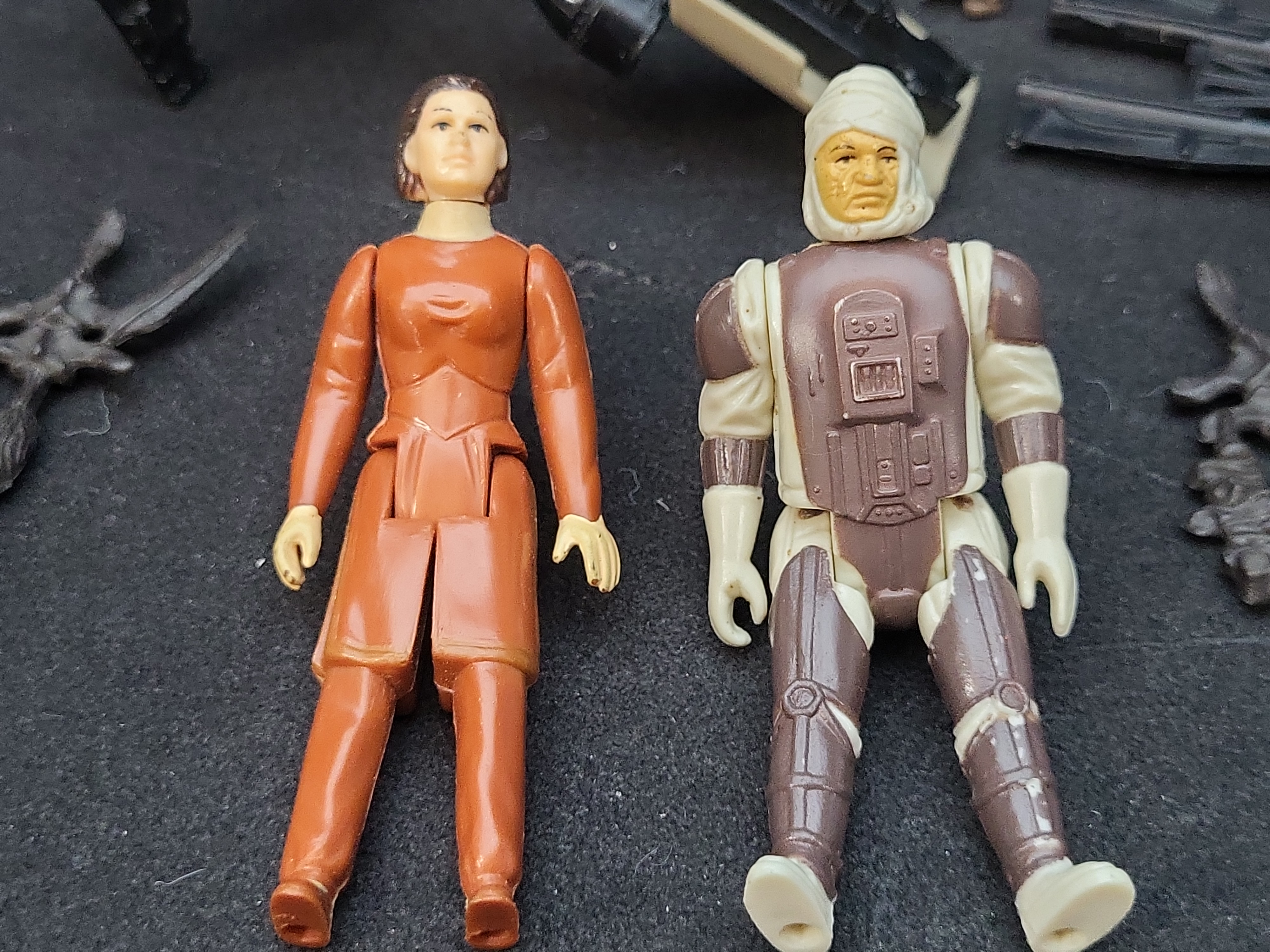 I03635 | A Group of Vintage Kenner Star Wars Action Figures and Speeder Bike Components