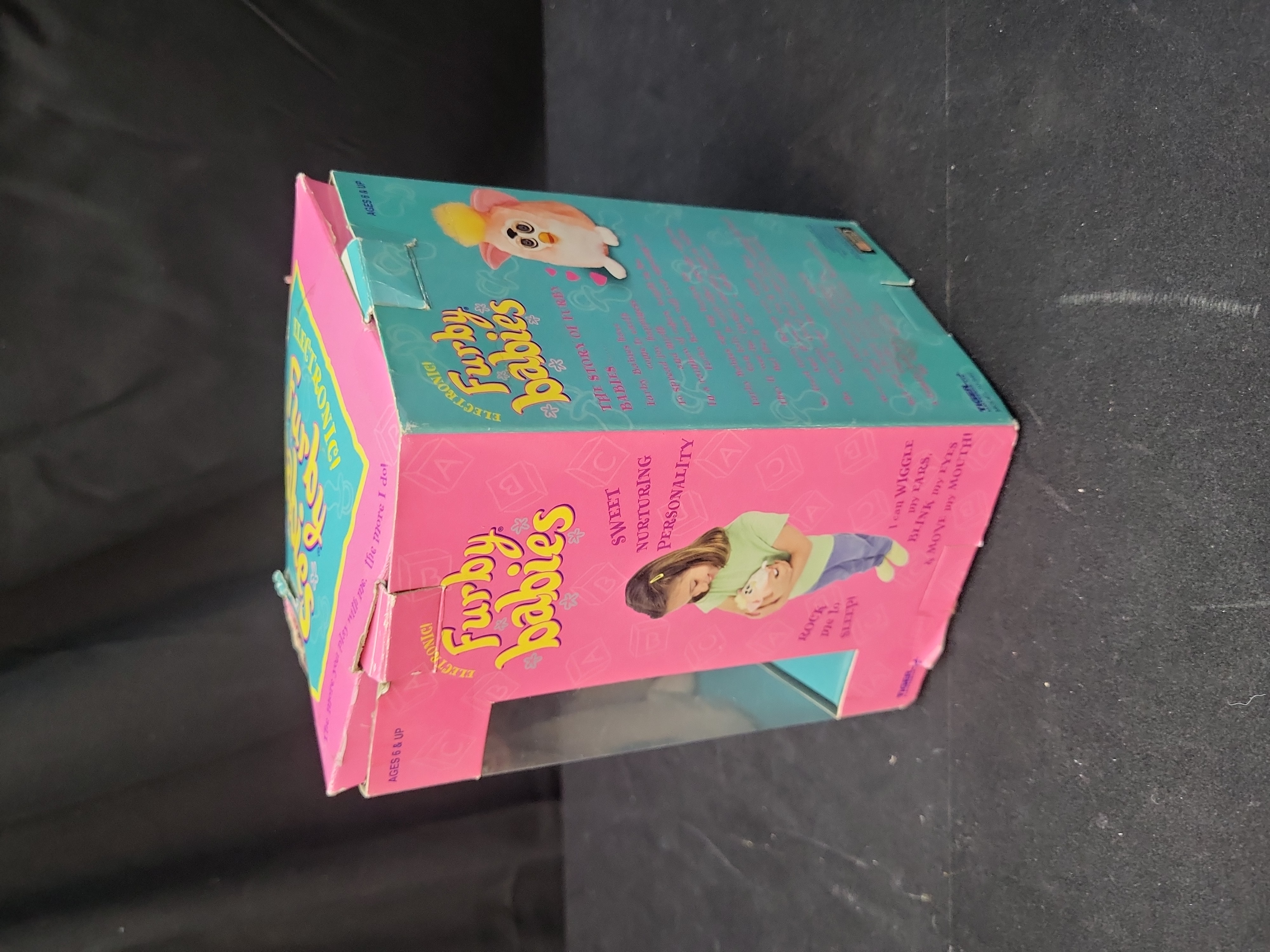 I03663 | 1999 Tiger Electronics Furby Babies Model 70-940 Snow White Electronic Plush Toy