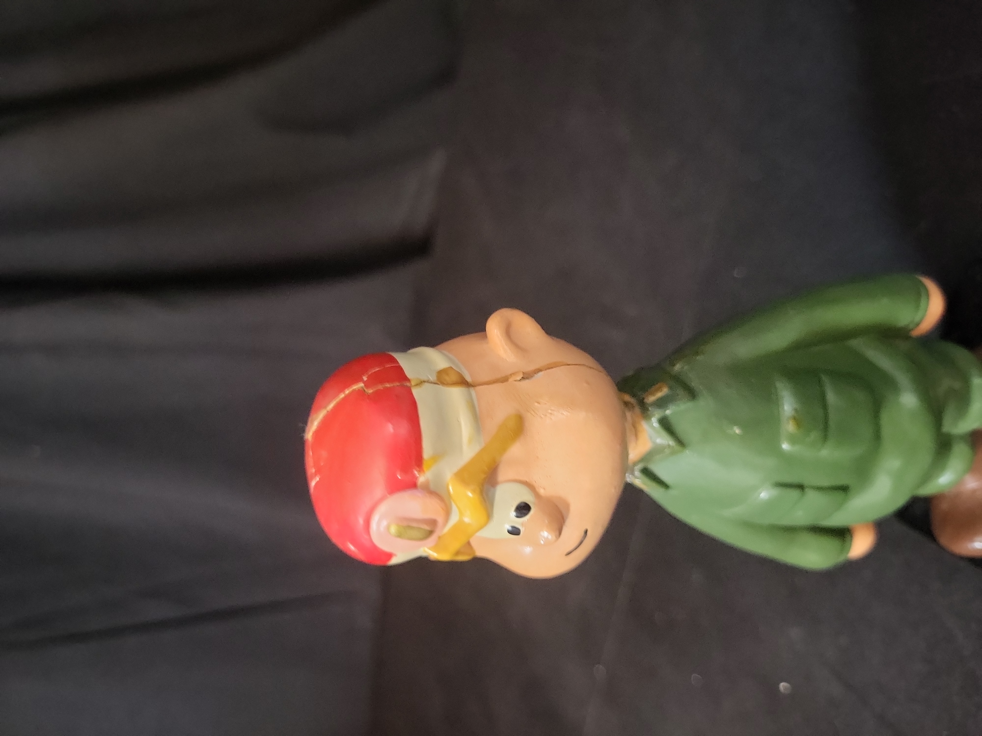 I03254 | Vintage 1960s Beetle Bailey Lt. Fuzz Bobblehead Nodder