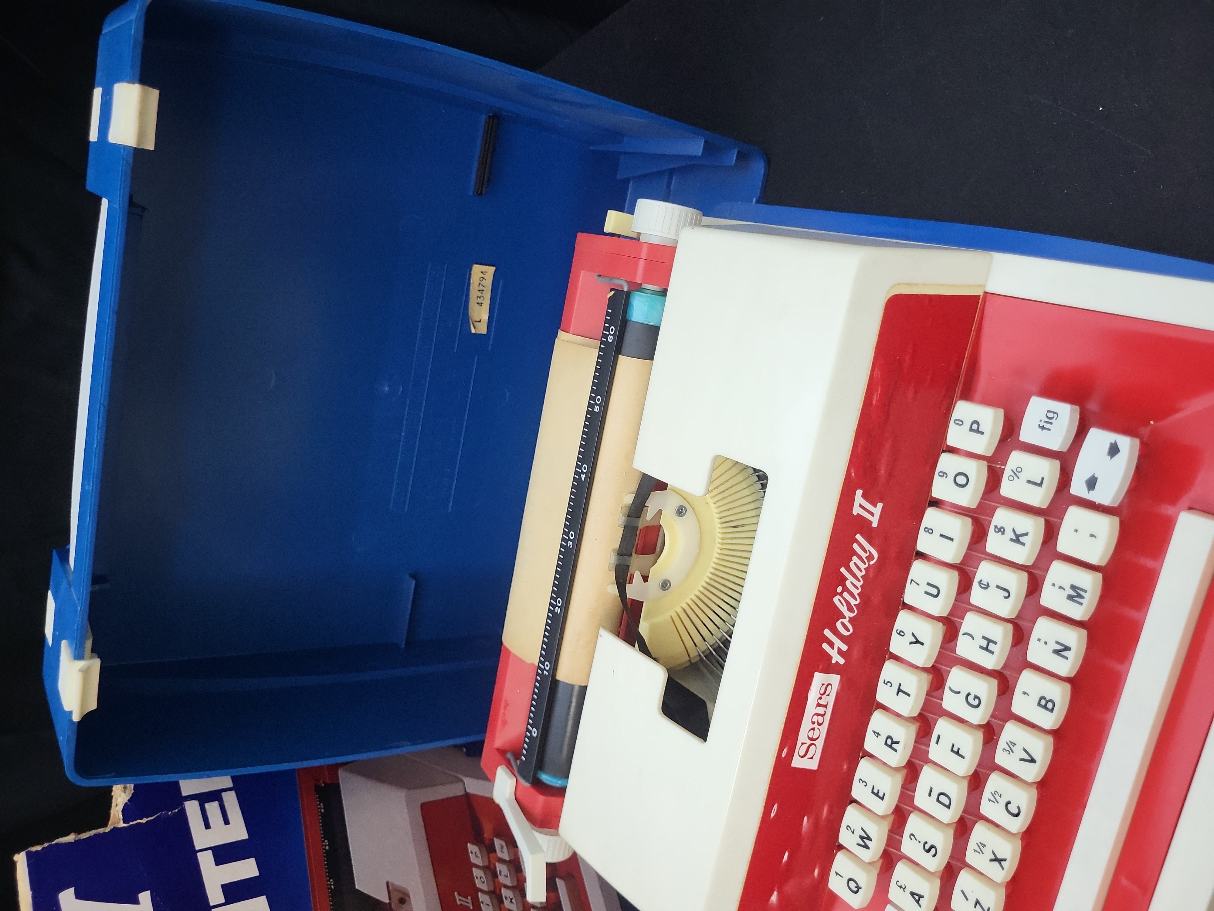 I03868 | Sears Holiday II Toy Typewriter by Byron Jardine Limited with Box and Case