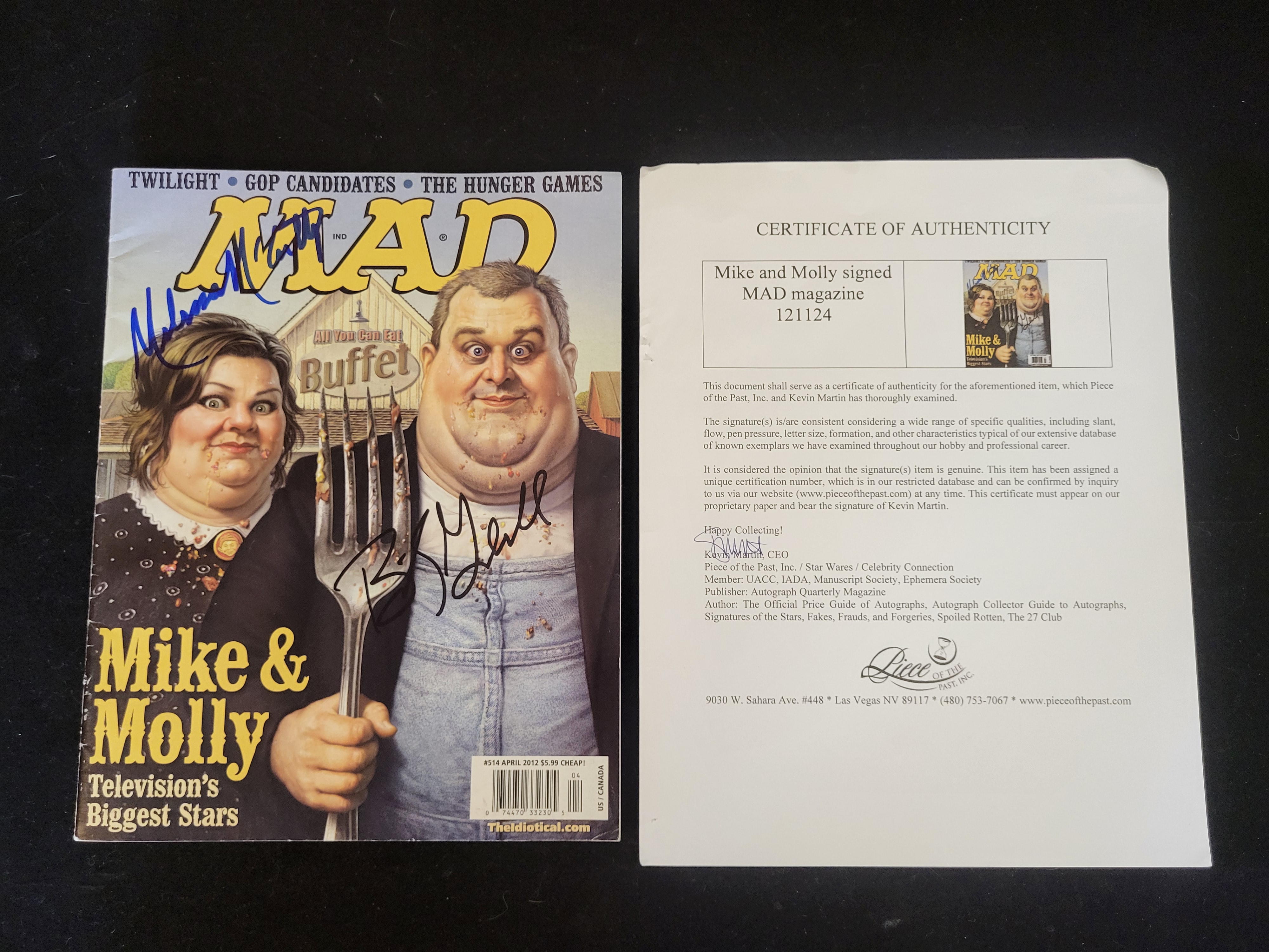 I00623 | MAD Magazine Issue #514 Signed by Melissa McCarthy and Billy Gardell