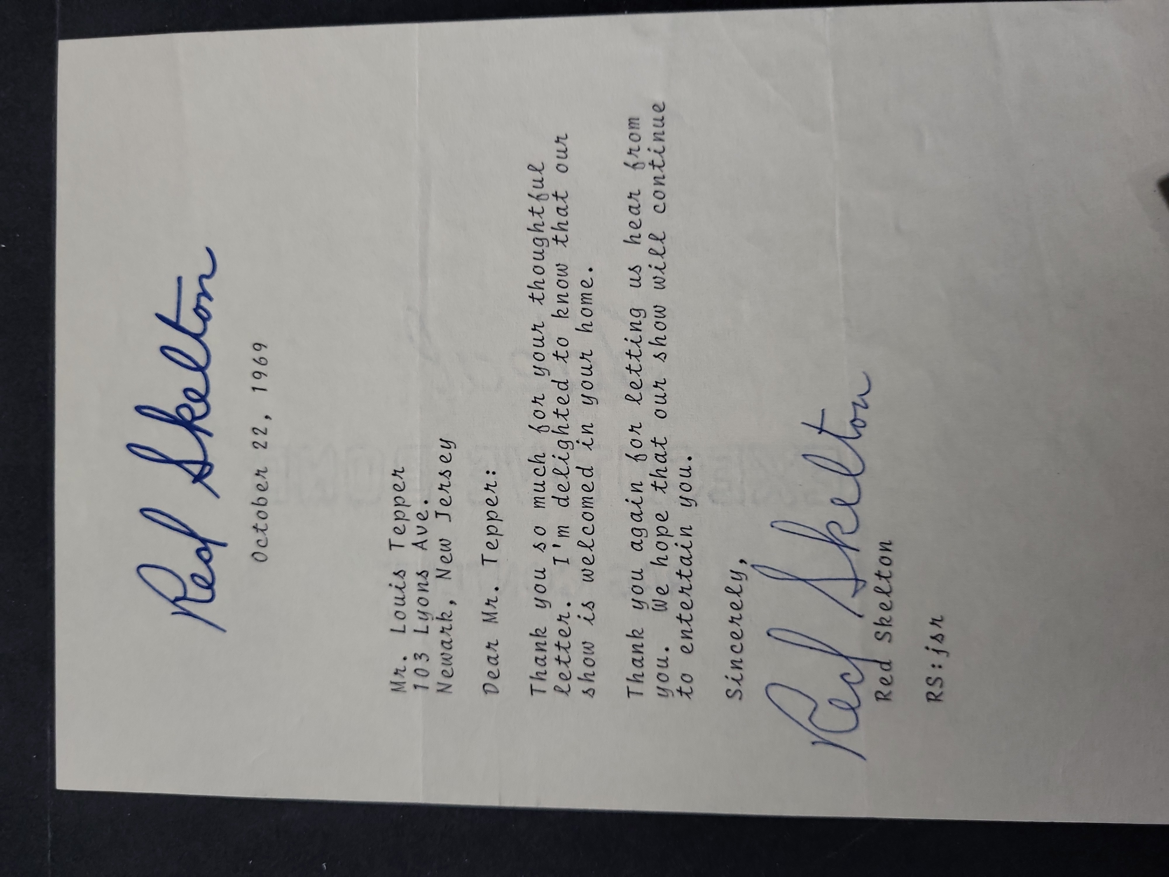 I03442 | A Collection of Autographed Letters and Correspondence from Notable Figures (Signed)