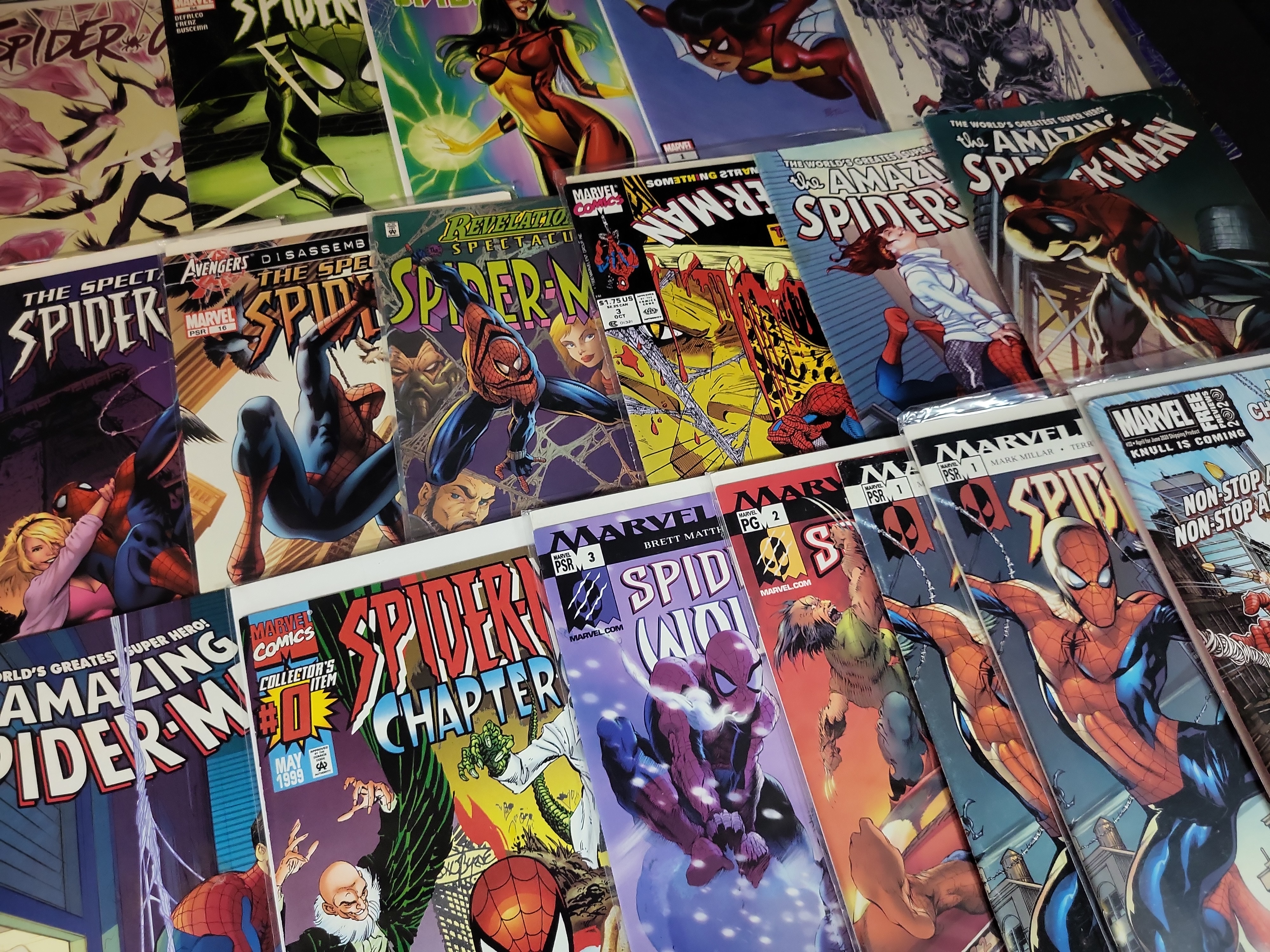 I03631 | Multiple Authors. A Collection of Spider-Man and Related Marvel Comics. Marvel Comics, 1990-2021.