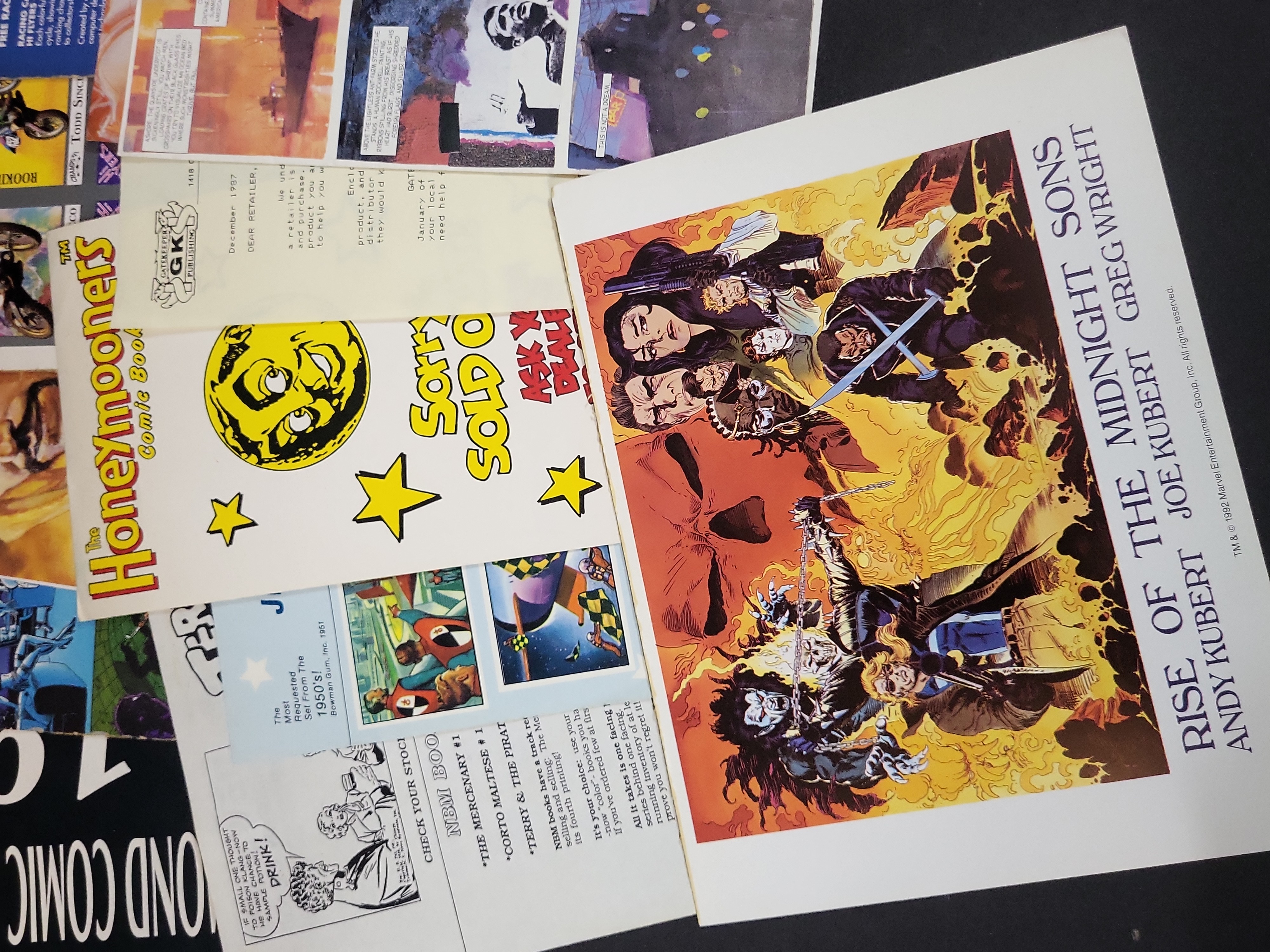 I03912 | An Assortment of Vintage Comic Book Promotional Ephemera and Catalogs