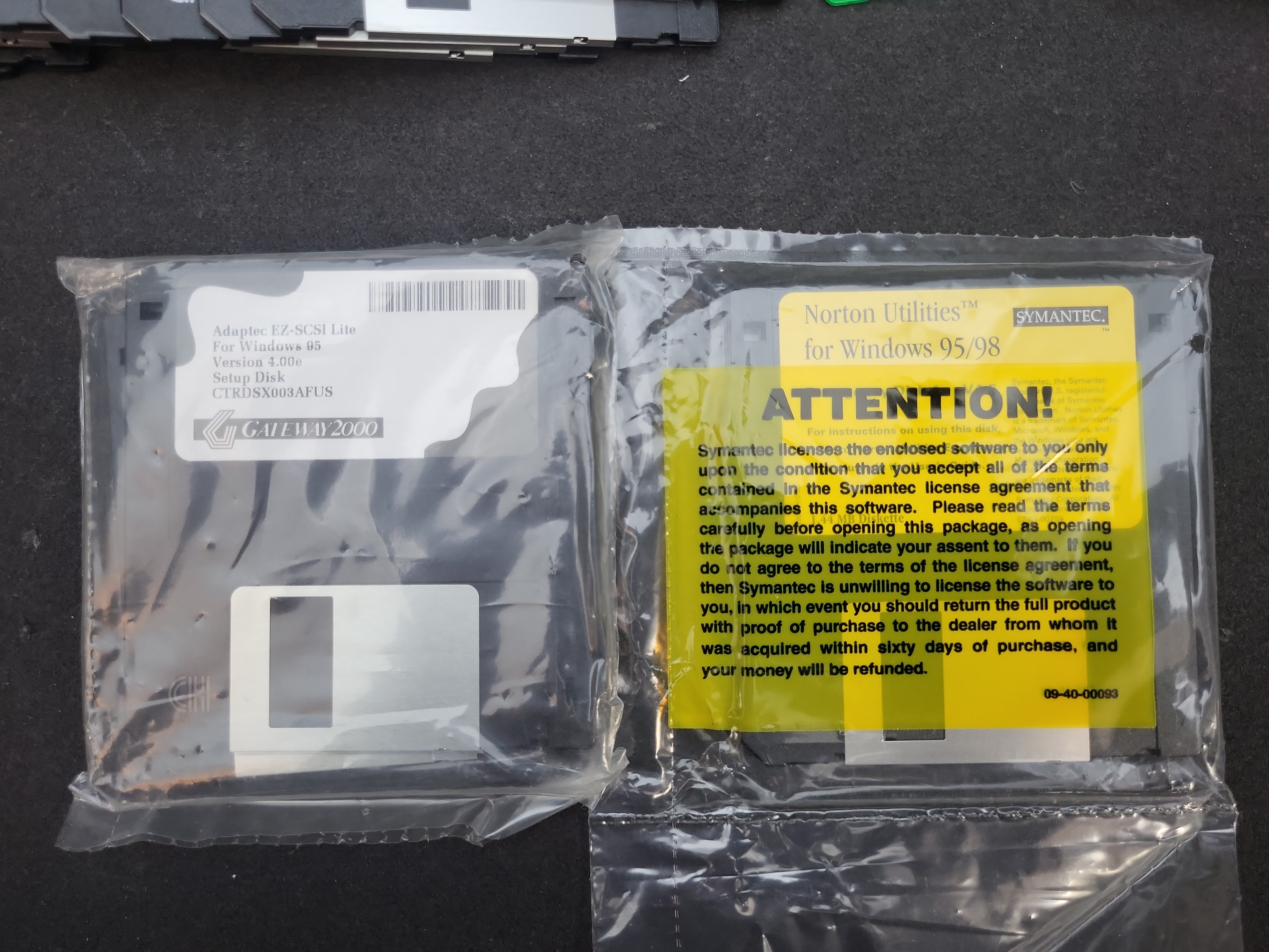 I03865 | An Assortment of Approximately 100+ Vintage 3.5-inch Floppy Diskettes and Storage Cases