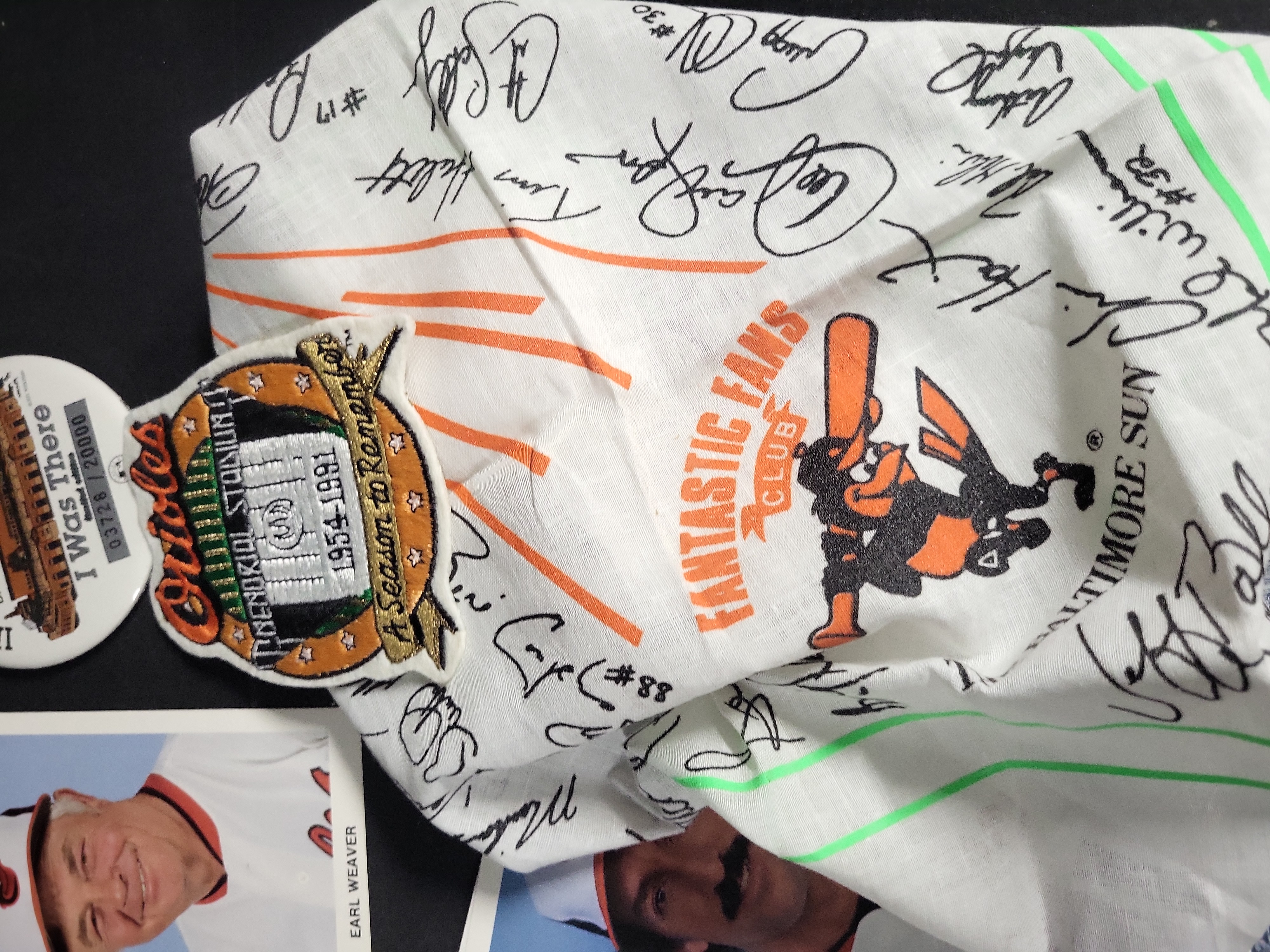 I04492 | Baltimore Orioles Souvenir Memorabilia Collection