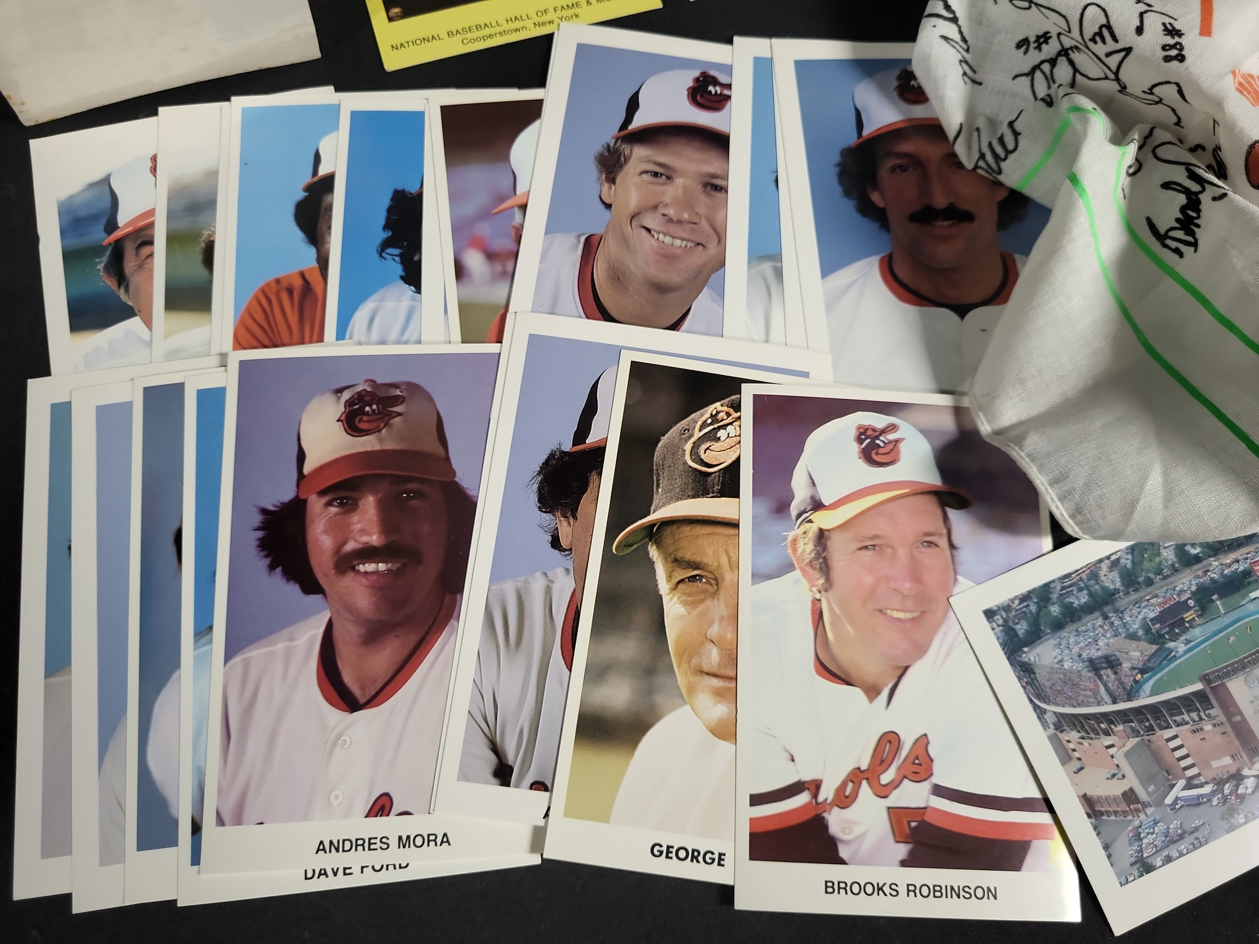 I04492 | Baltimore Orioles Souvenir Memorabilia Collection