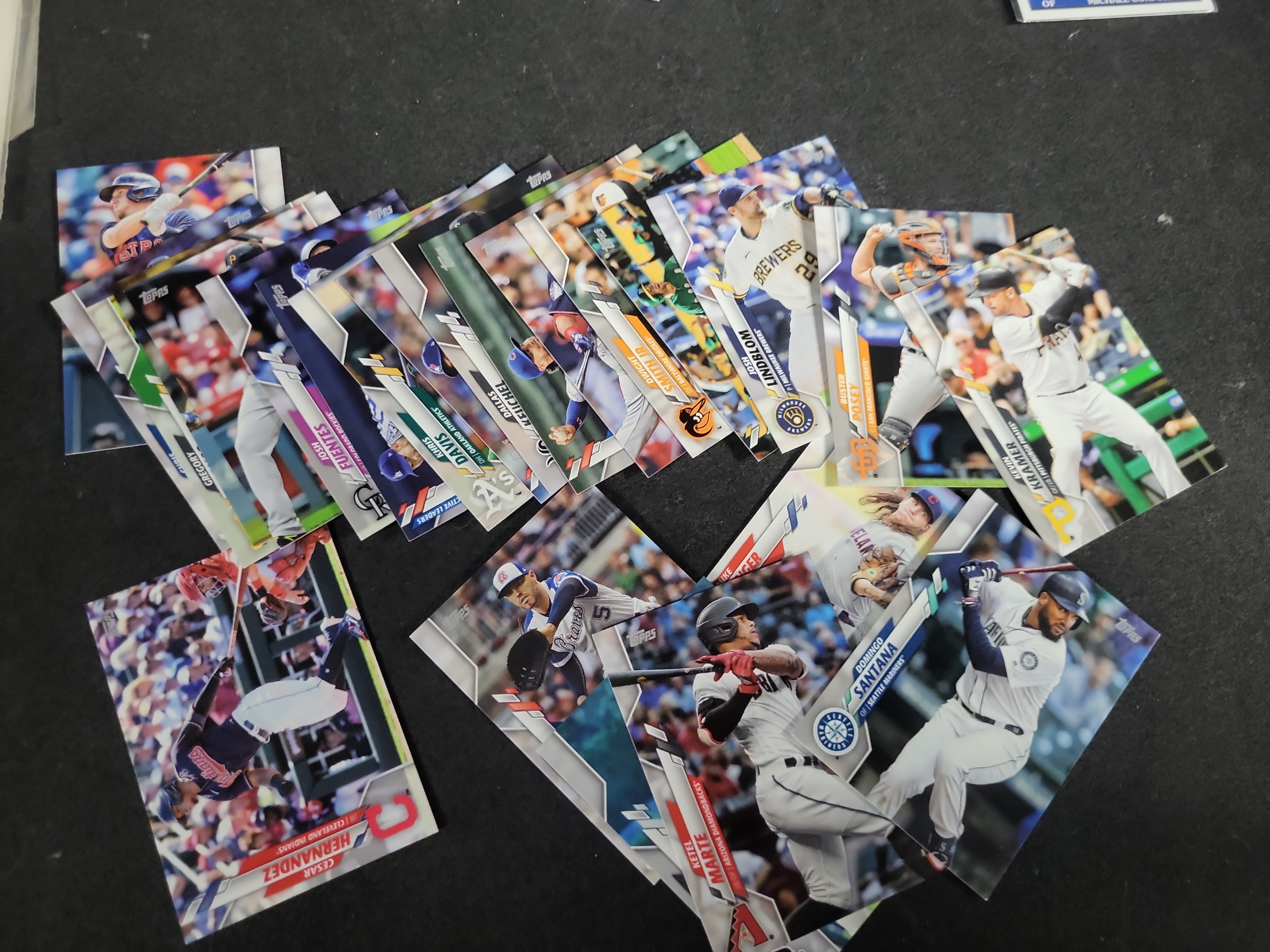 I04227 | Baseball Trading Card and Print Collection