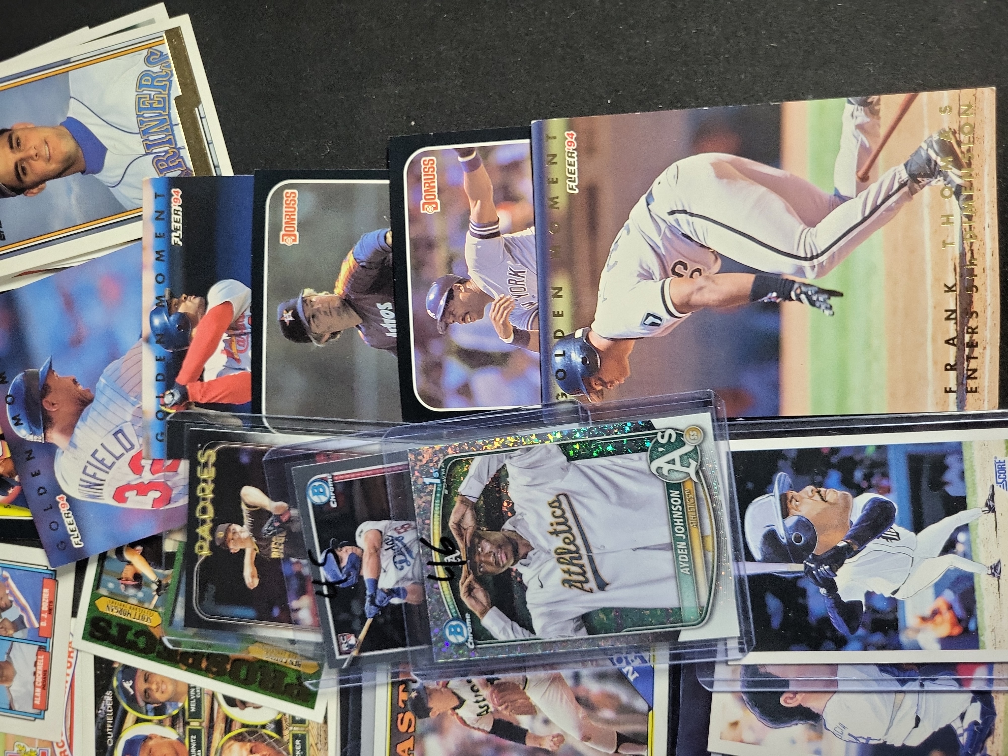 I04651 | Large Collection of Baseball Trading Cards