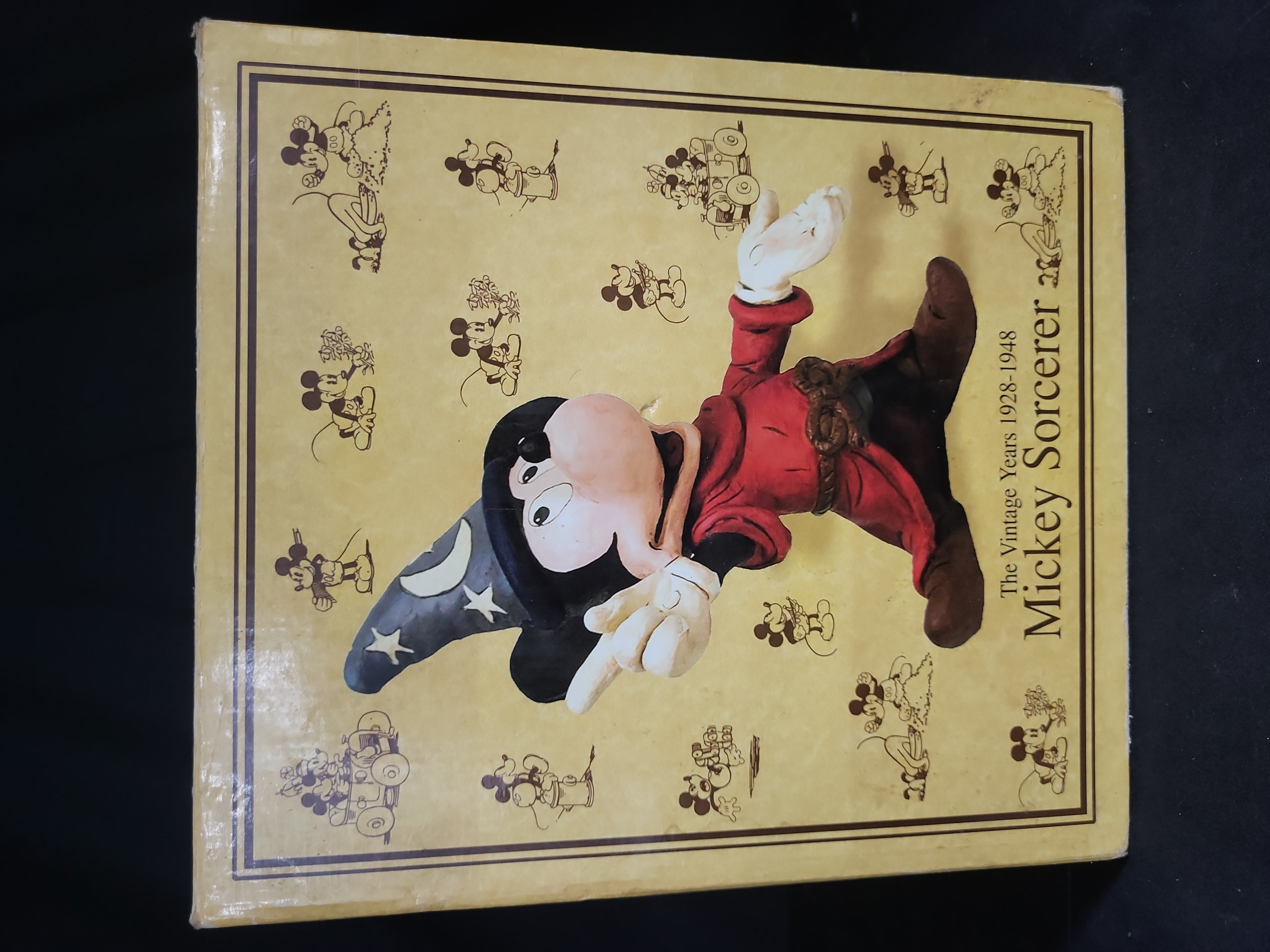 I04670 | Mickey Sorcerer The Vintage Years Figurine