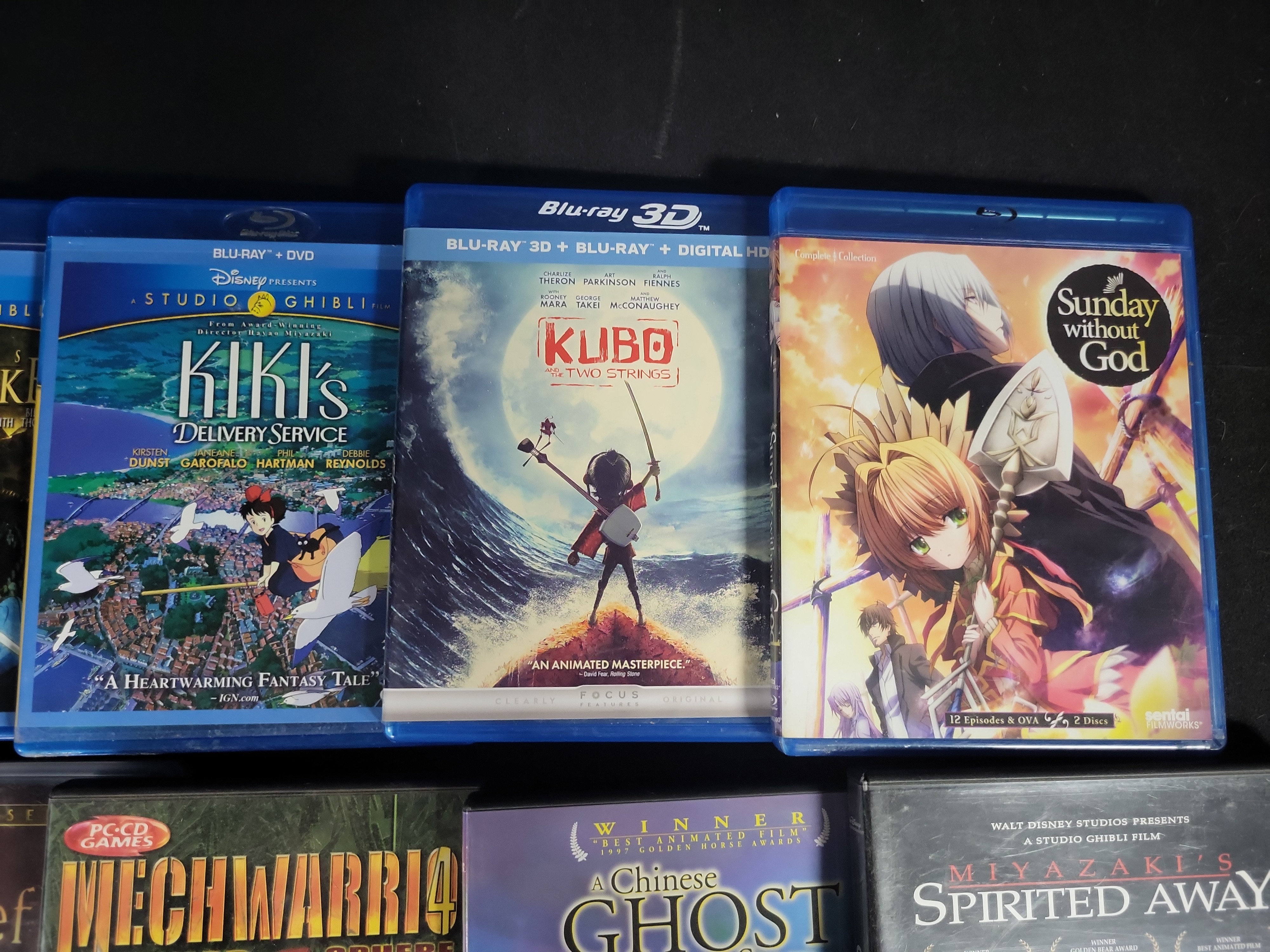 I04681 | Ten Studio Ghibli and Anime Items