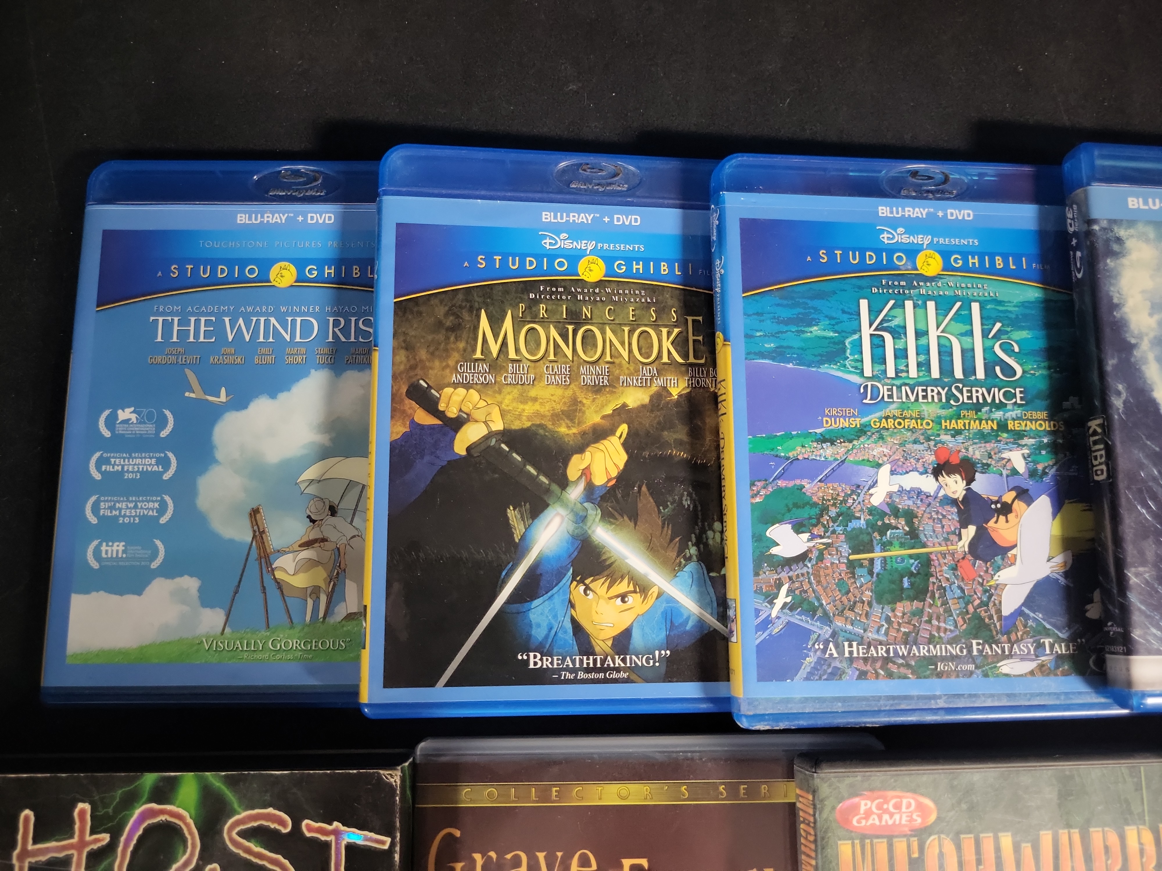 I04681 | Ten Studio Ghibli and Anime Items