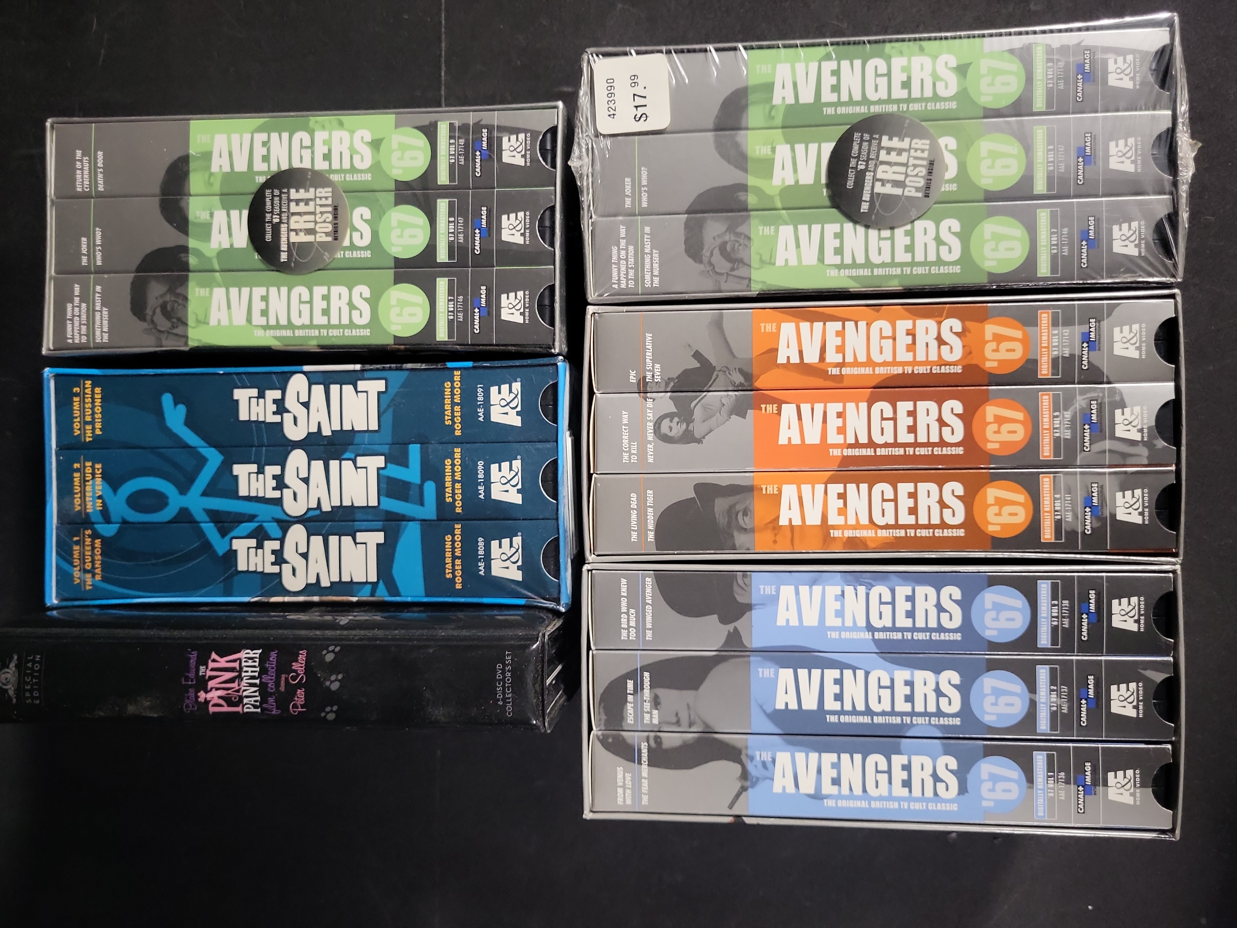I04680 | The Avengers Assorted Vintage Media Box Sets