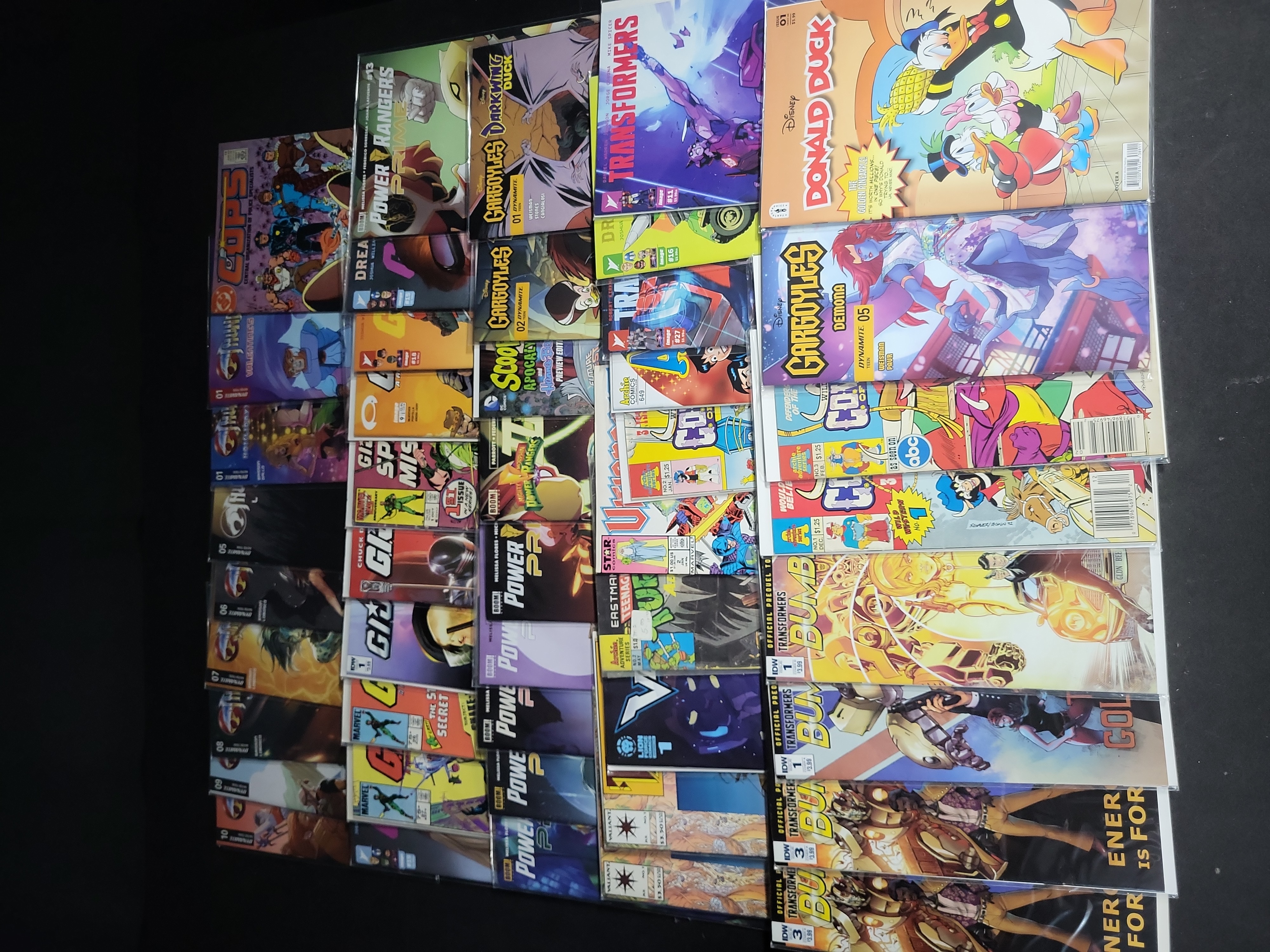I04582 | A Collection of Approximately 50 Comics