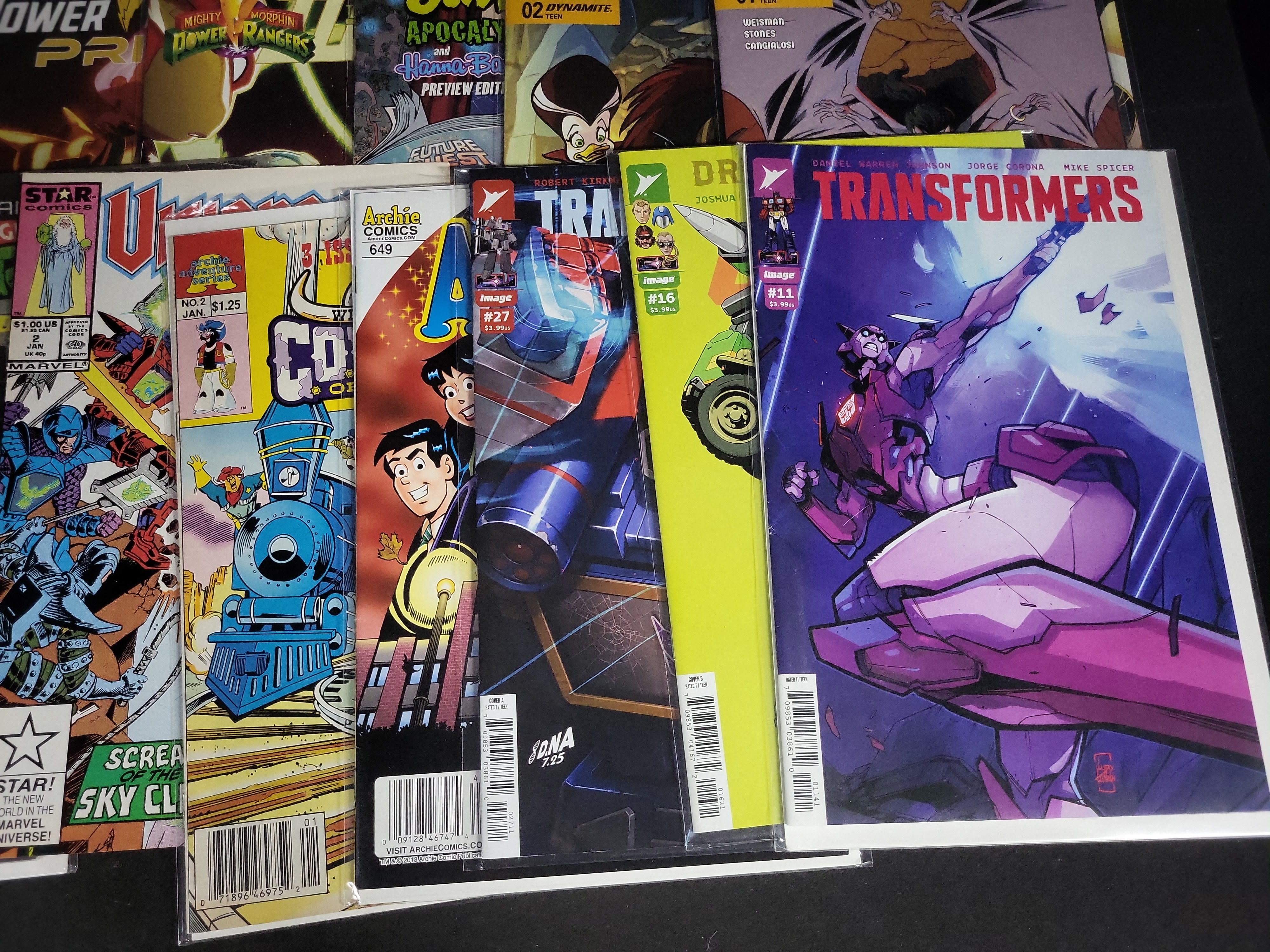 I04582 | A Collection of Approximately 50 Comics