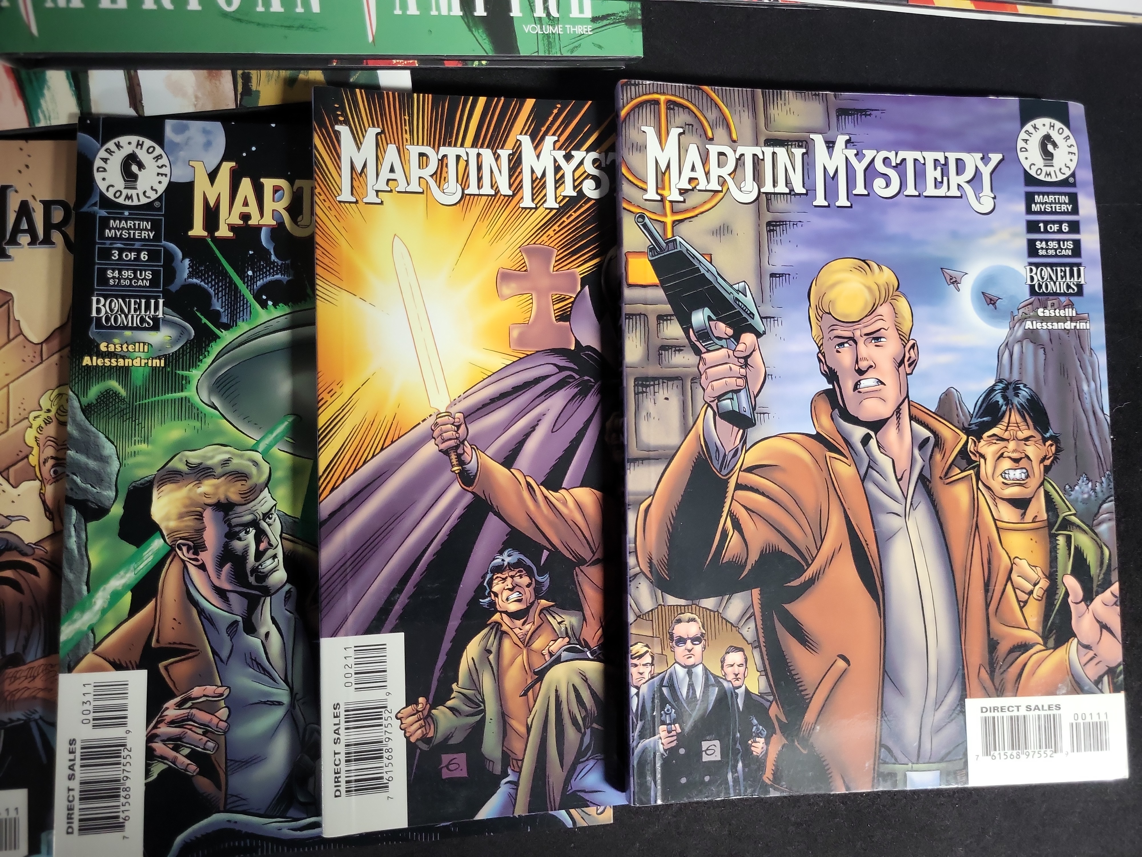 I04077 | Vertigo and Dark Horse Comic Collection