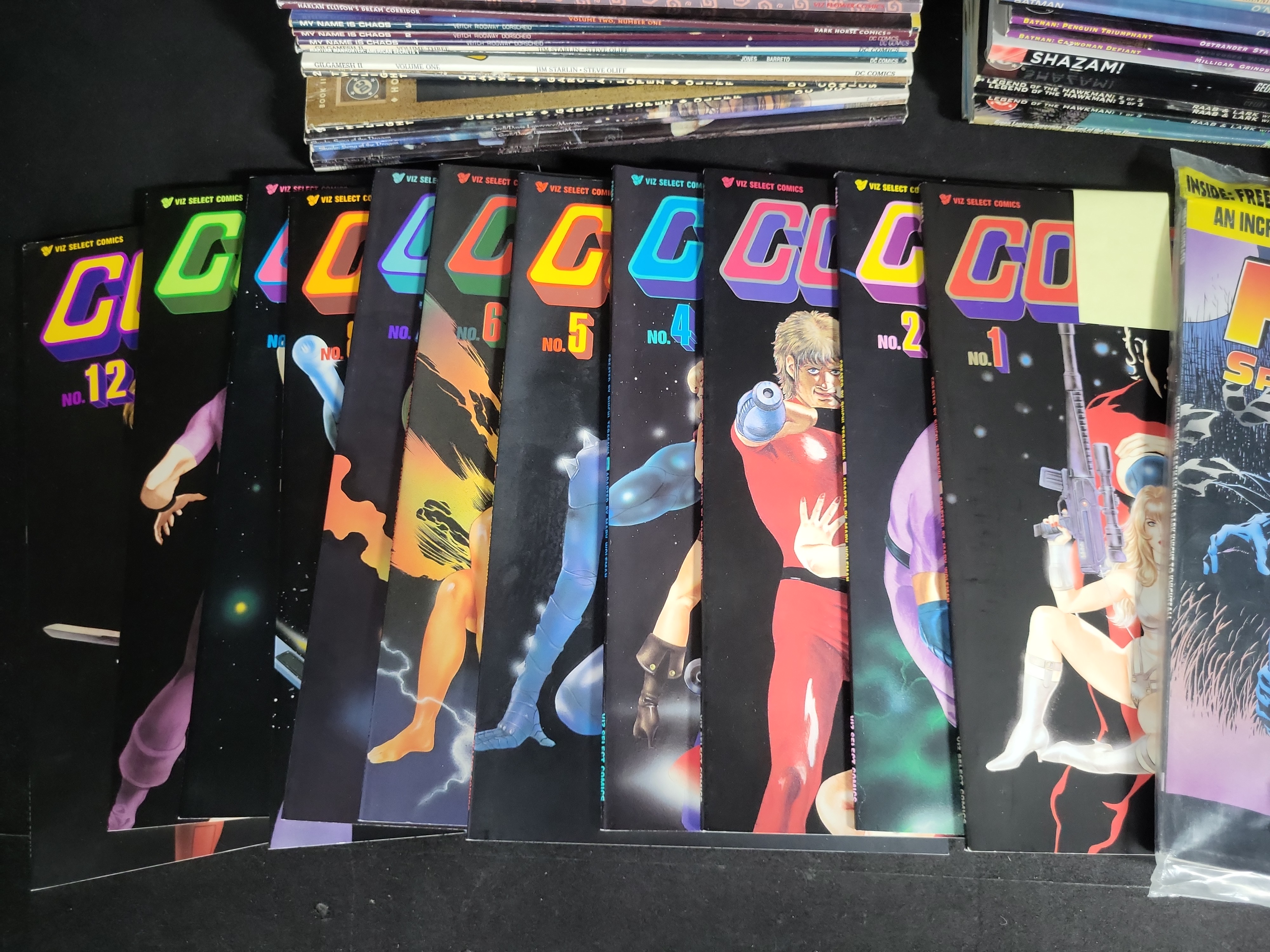 I04555 | Sixty to Seventy Modern Comic Books