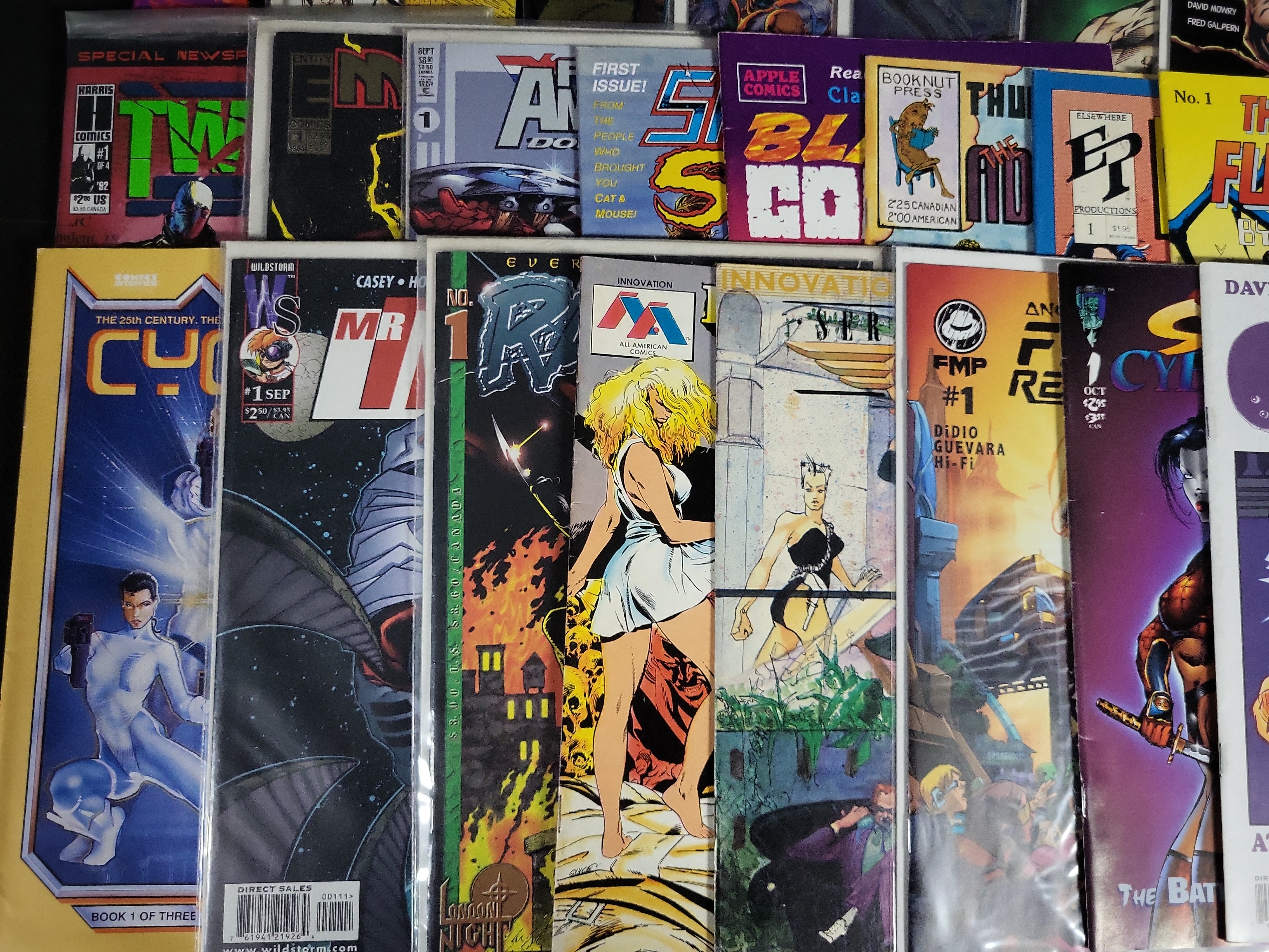 I04565 | Assorted Modern Independent Comic Books
