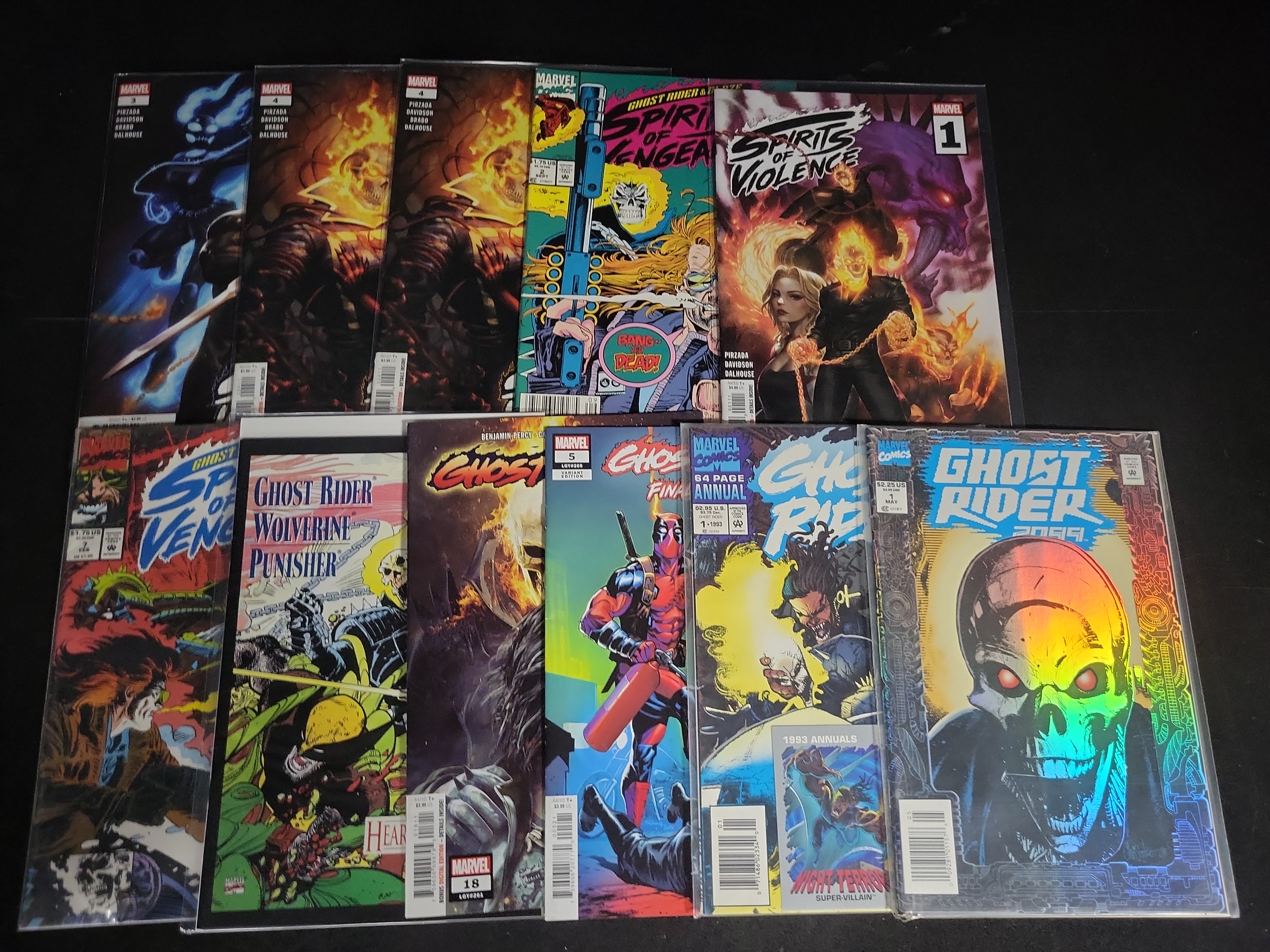 I04576 | 38 Marvel Ghost Rider Comic Books